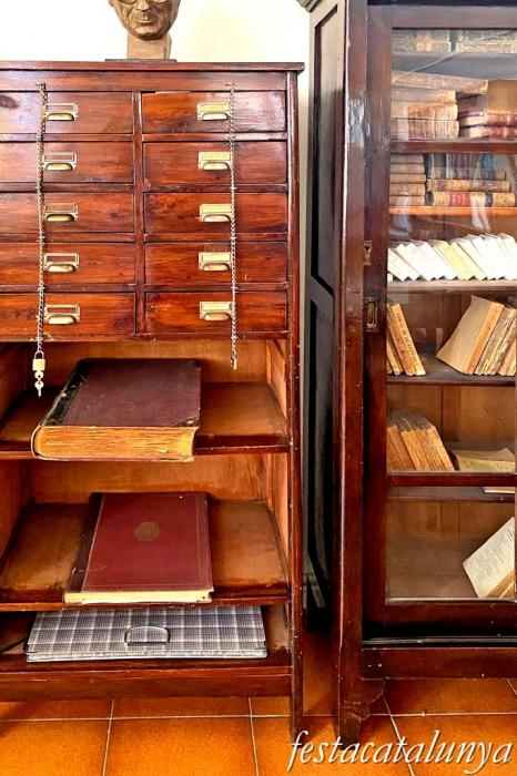 Alguaire - Llegat de Josep Lladonosa a la Biblioteca Pública 
