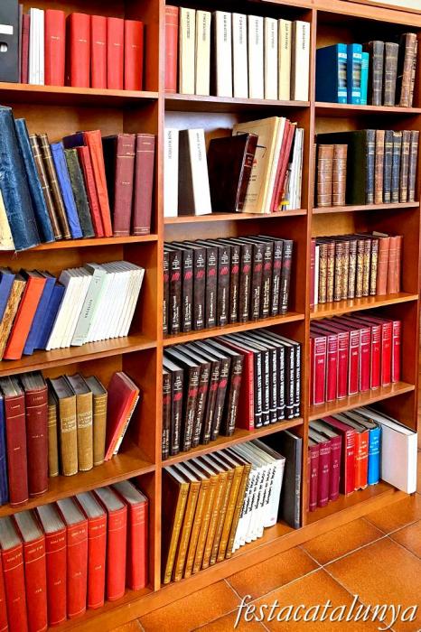 Alguaire - Llegat de Josep Lladonosa a la Biblioteca Pública