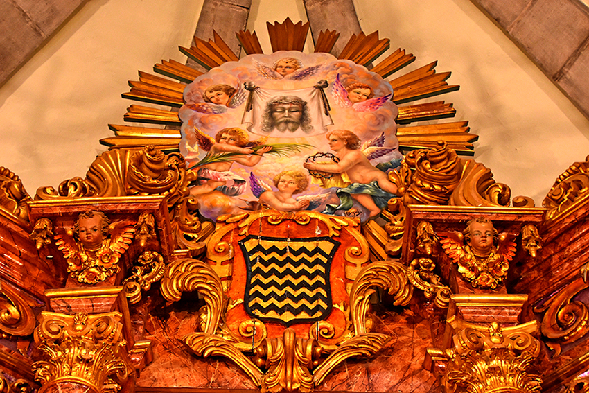 Retaule de la Santa Creu o de les Santes Virtuts de l'església de Sant Pau de Narbona ***