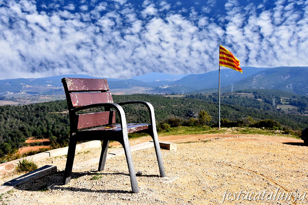 Miravinya el Circell a les Gunyoles ***