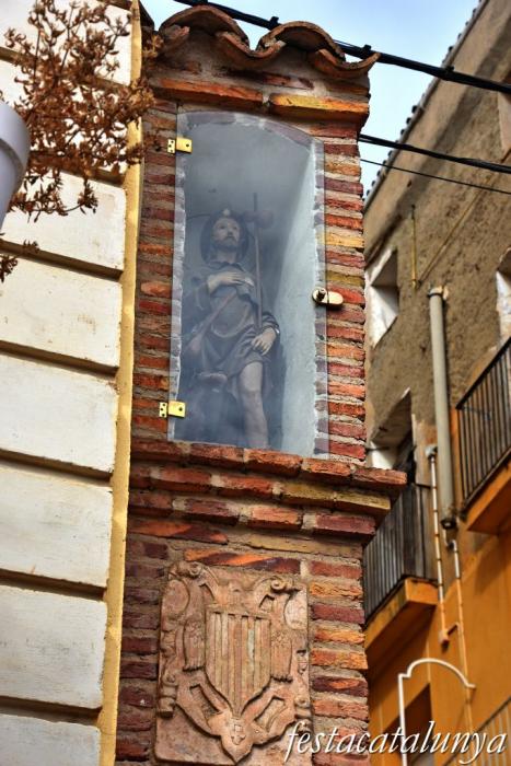 Almenar - Plaça i creu de terme de Soldevila 