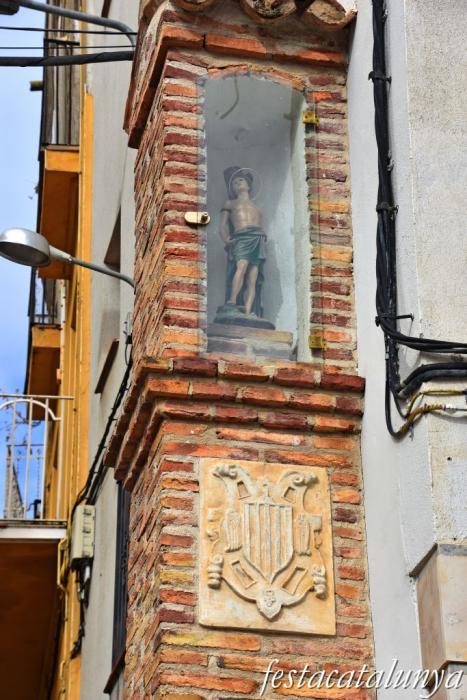 Almenar - Plaça i creu de terme de Soldevila