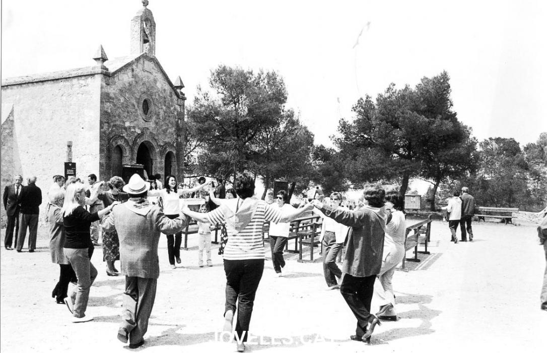 Castelldans - Ermita de la Mare de Déu de Montserrat (Foto: www.jovells.cat)