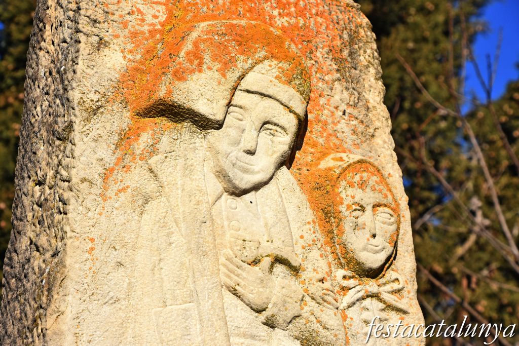 Santa Coloma de Queralt - Monument a la Vellesa 