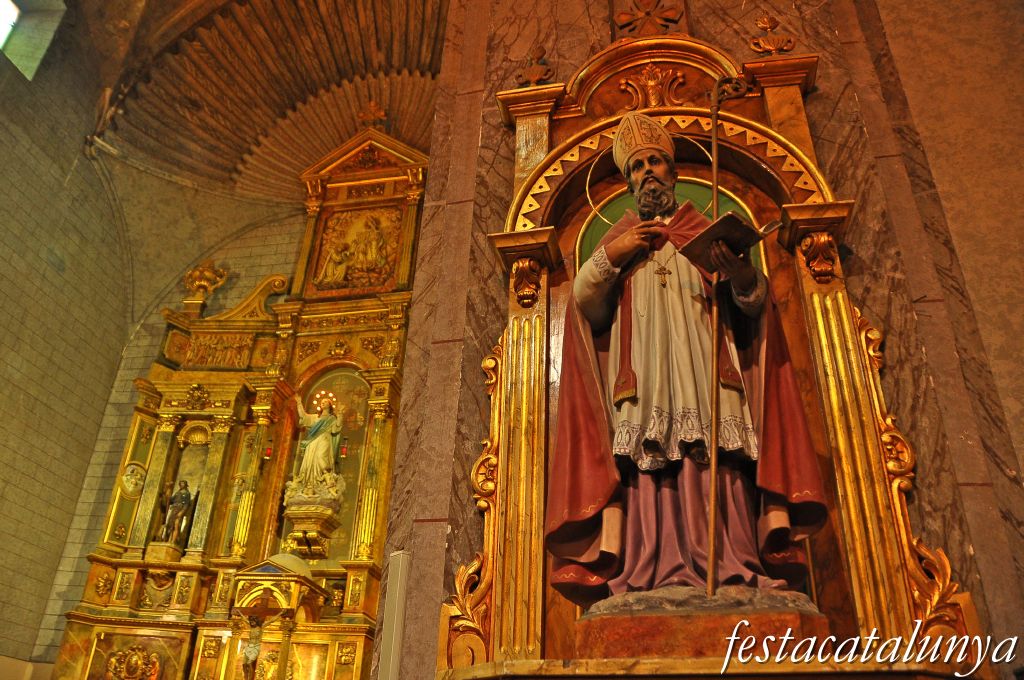 Església parroquial de Santa Maria o de l'Assumpció de Maials ***