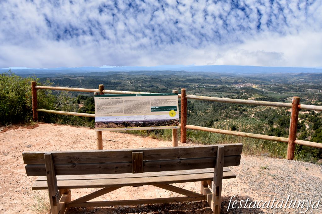 Mirador de les Terres de l'Ebre a la Granadella ***