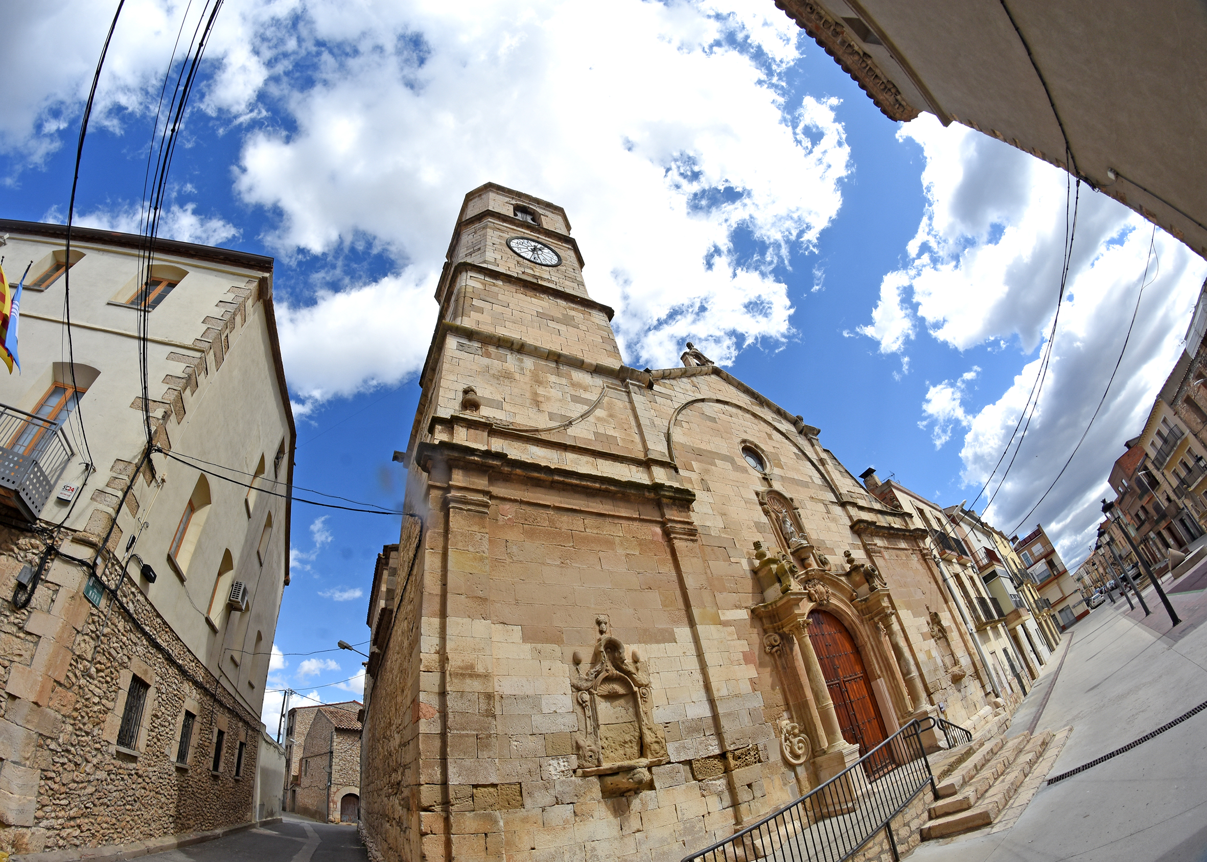 Almatret - Església parroquial de Sant Miquel