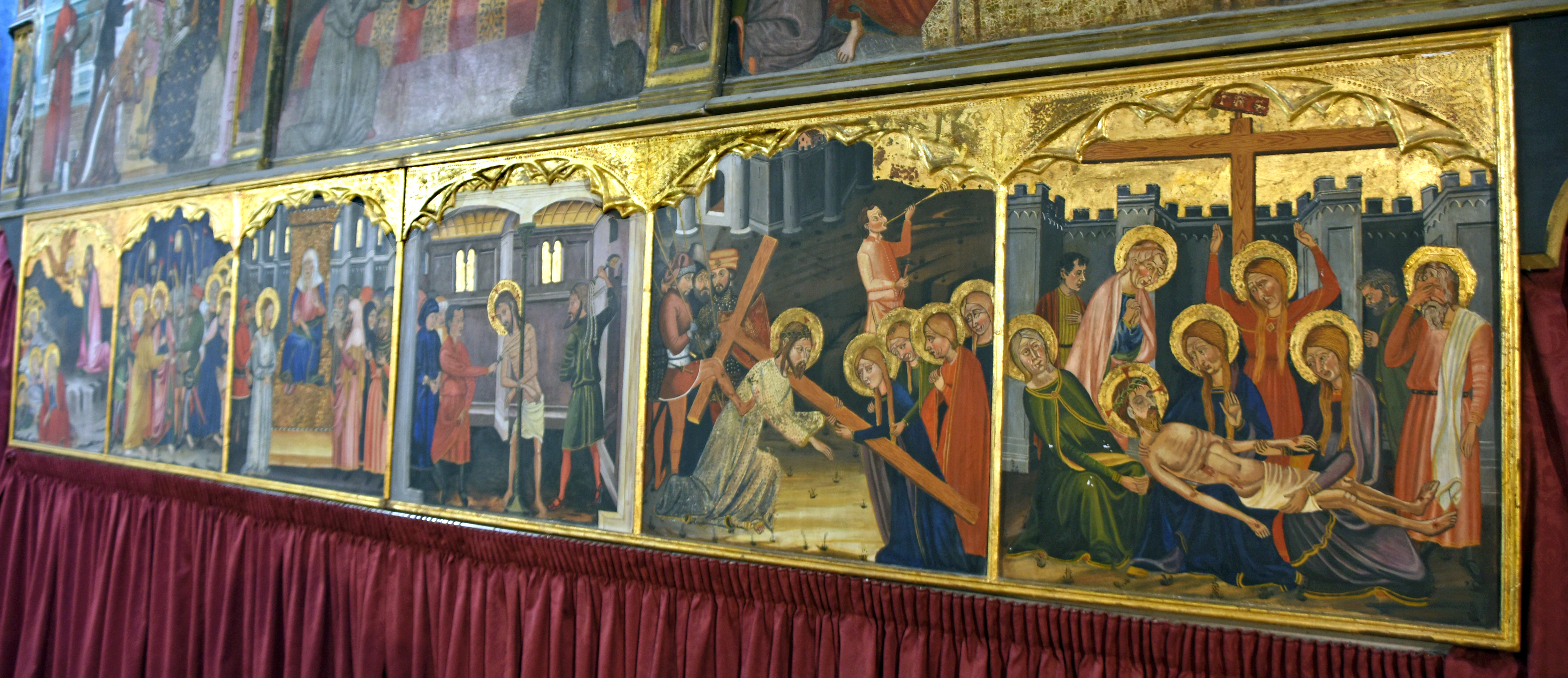 Rubió - Retaule de Santa Maria (Reproducció de la predel·la amb les varacions a la Pietat)