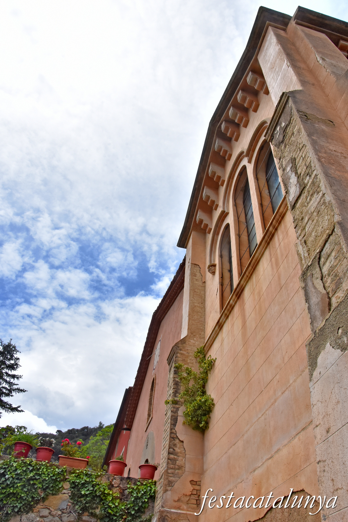 Sant Martí de Centelles - Cripta dels senyors de Centelles
