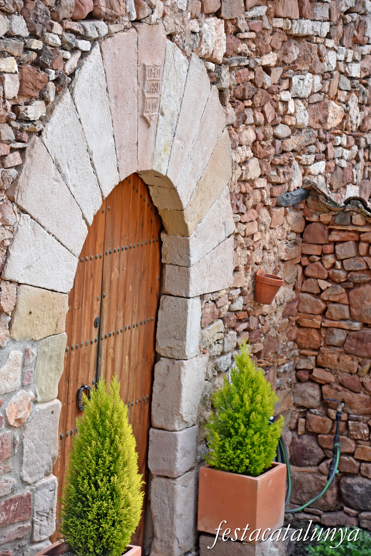 Sant Martí de Centelles - Sant Pere de Valldaneu - Mas Esglésies