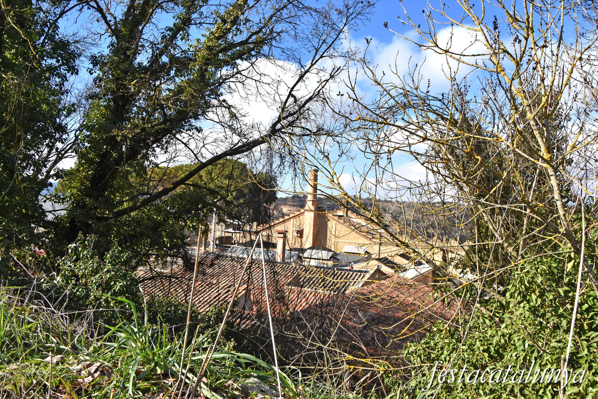 Colònia la Fàbrica al Pont d'Alentorn d'Artesa de Segre