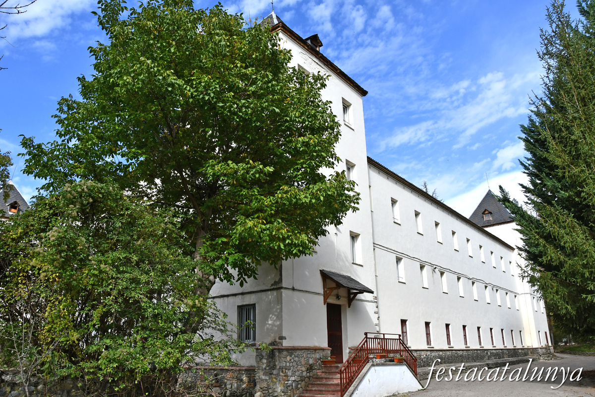 Antic seminari i actual monestir ortodox a Vilaller