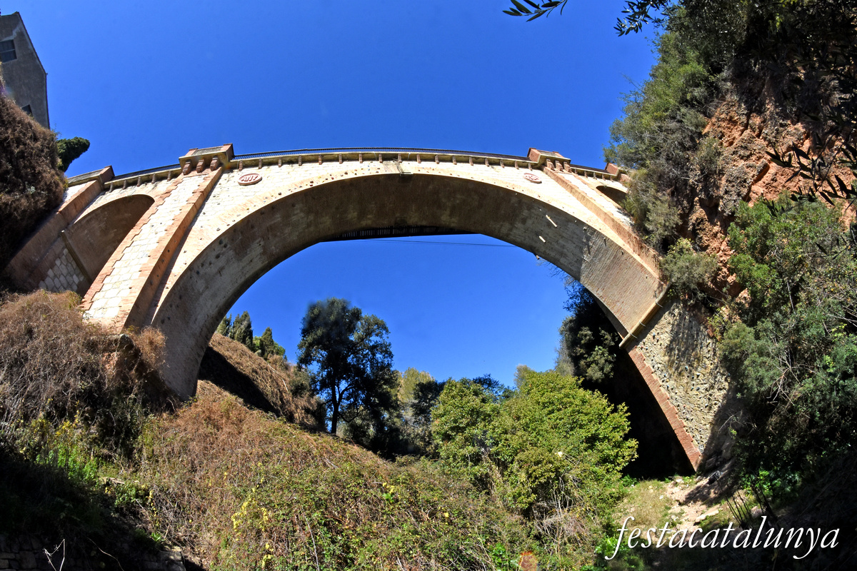 Pont del Torrent de l'Illa o Pont de la Parròquia al Bruc