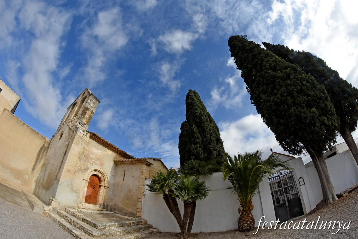 Conjunt Històric de Sant Valentí de Les Cabanyes