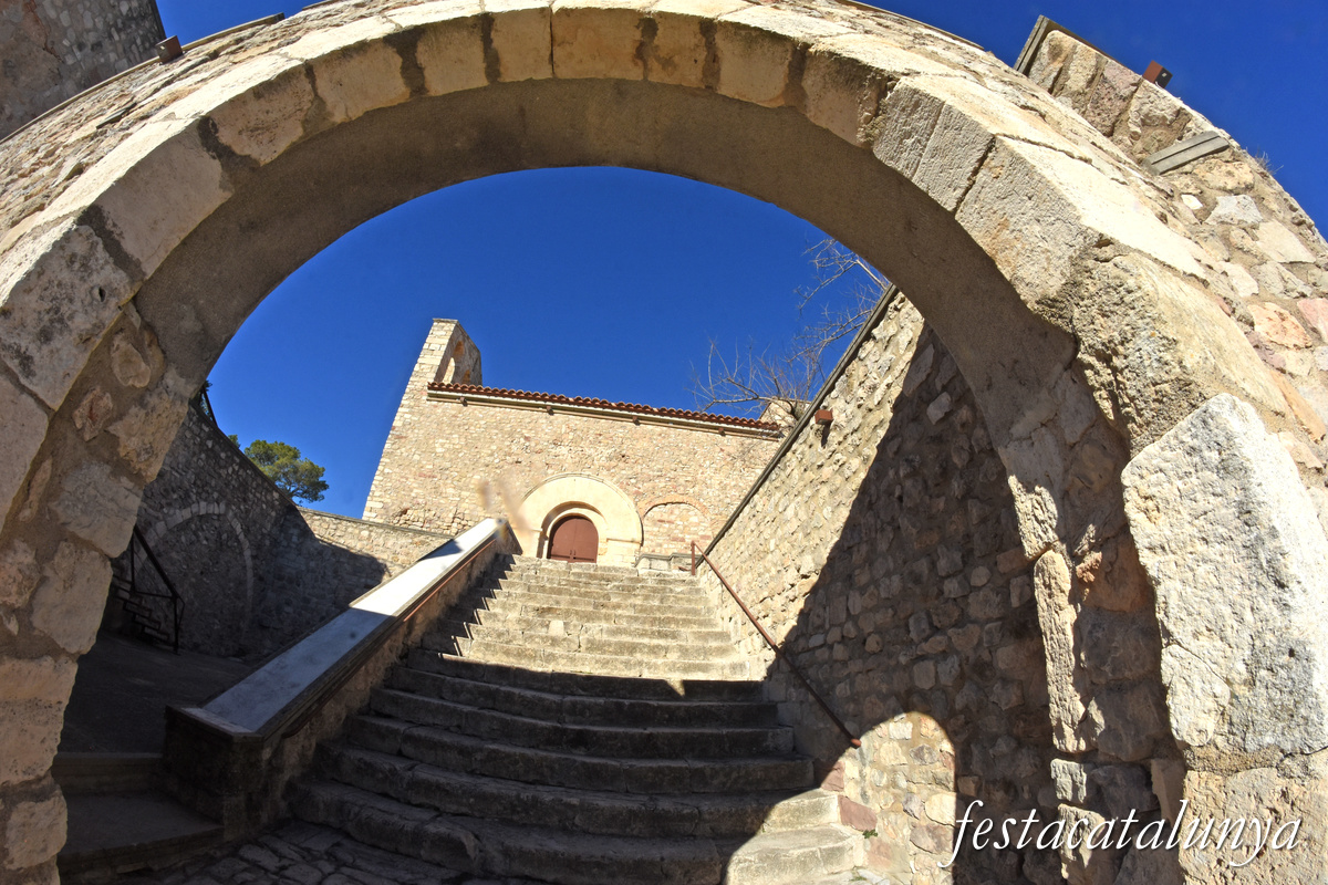 Santuari de la Mare de Déu de Foix de Torrelles de Foix ***