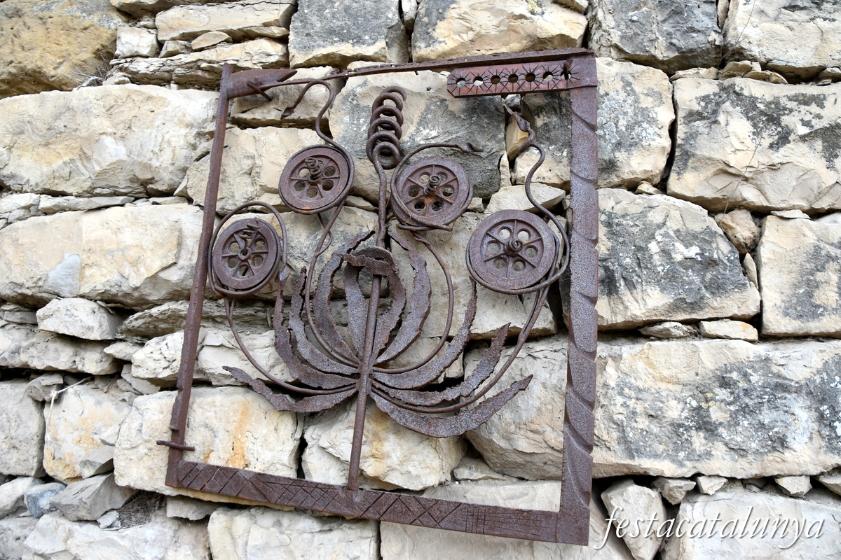 Vilalba dels Arcs - Nucli històric (Escultura de ferro)