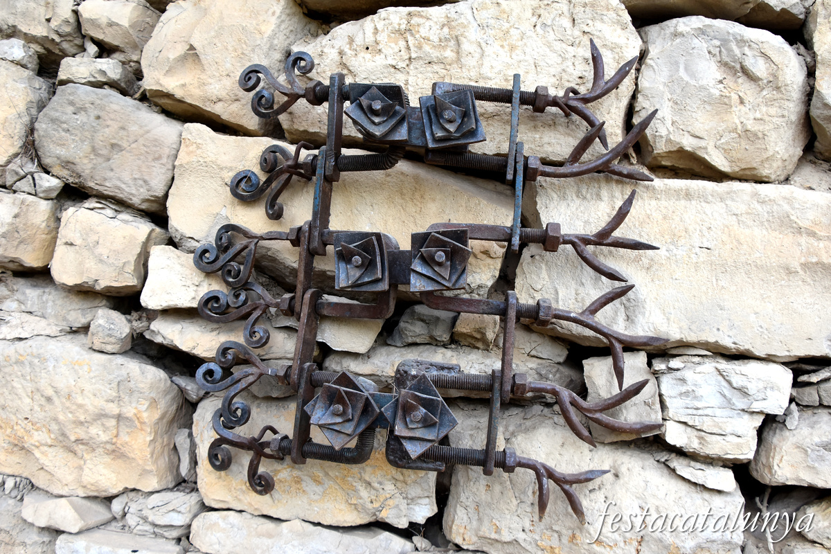 Vilalba dels Arcs - Nucli històric (Escultura de ferro)
