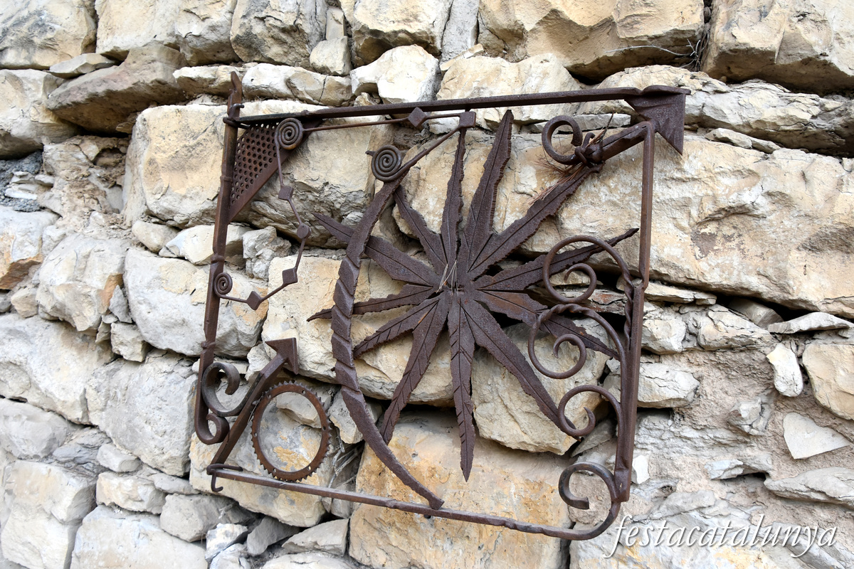 Vilalba dels Arcs - Nucli històric (Escultura de ferro)
