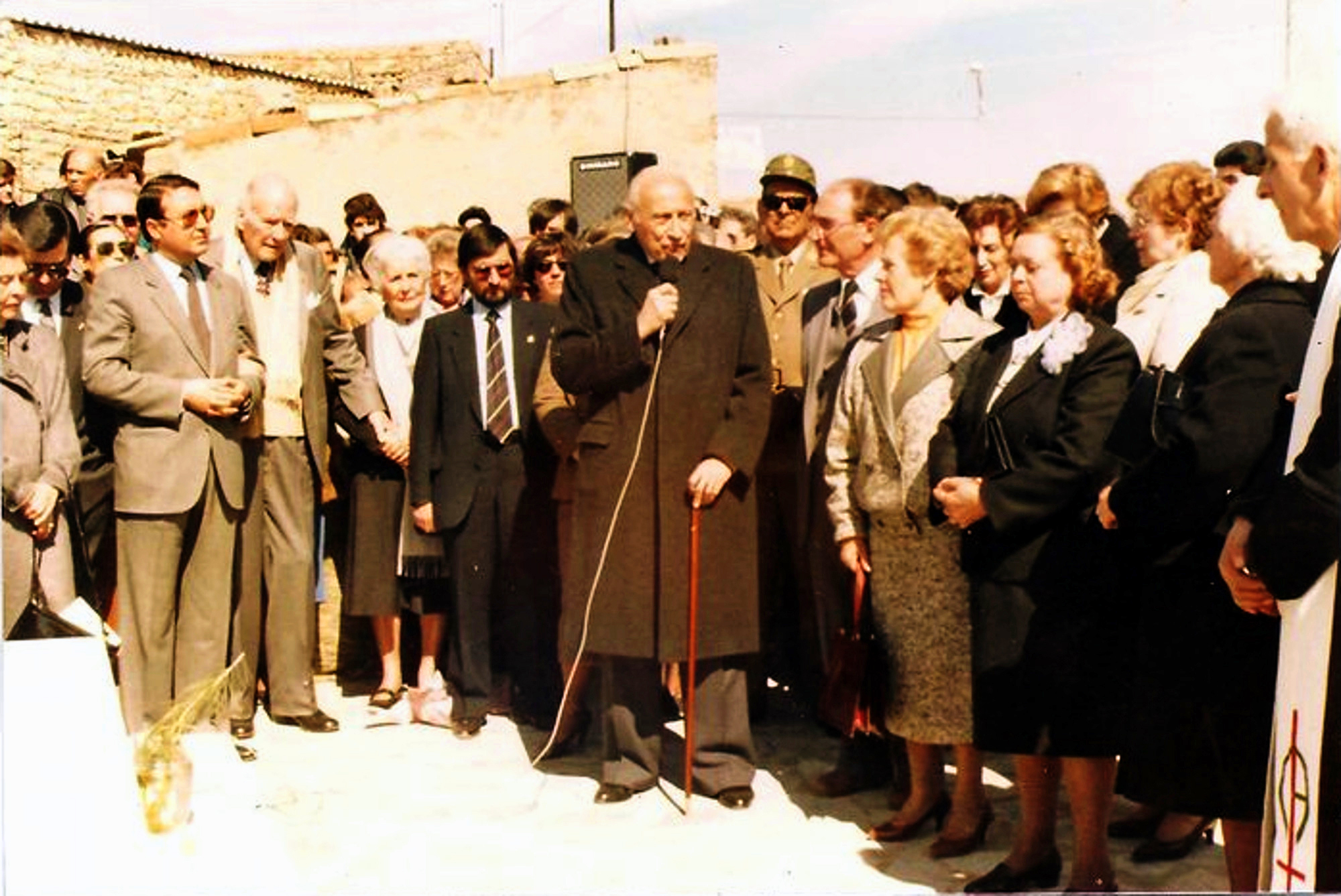 Fulleda - Inauguració del monument any 1986 (Foto: Martí Santamaria. Peti qui peti)
