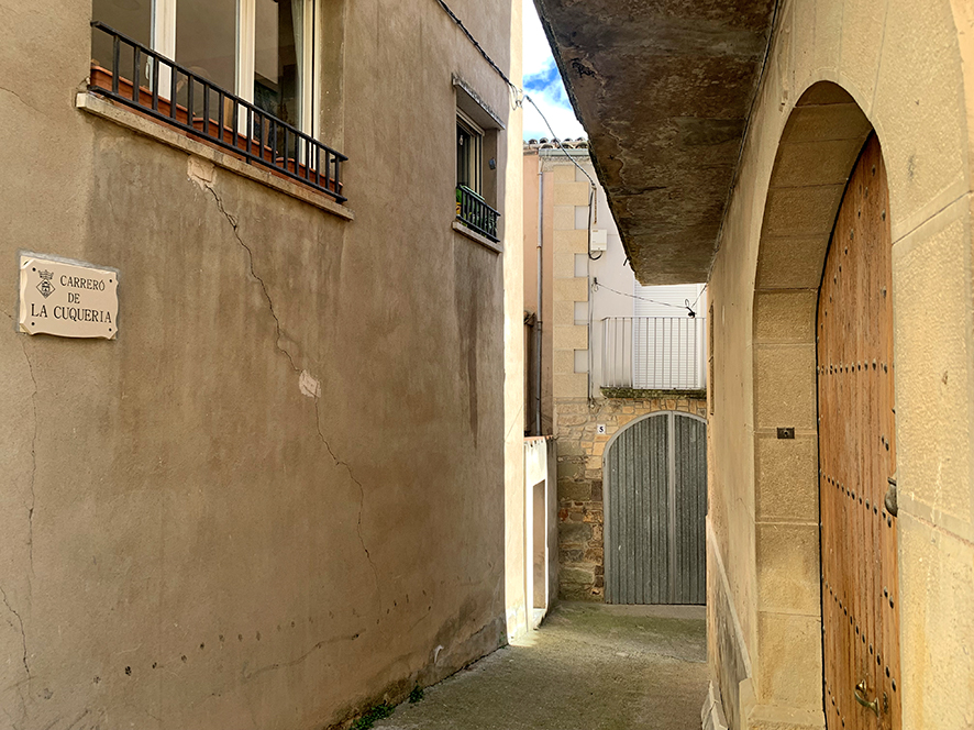 Carreró de la Cuqueria de Castellfollit de Riubregós