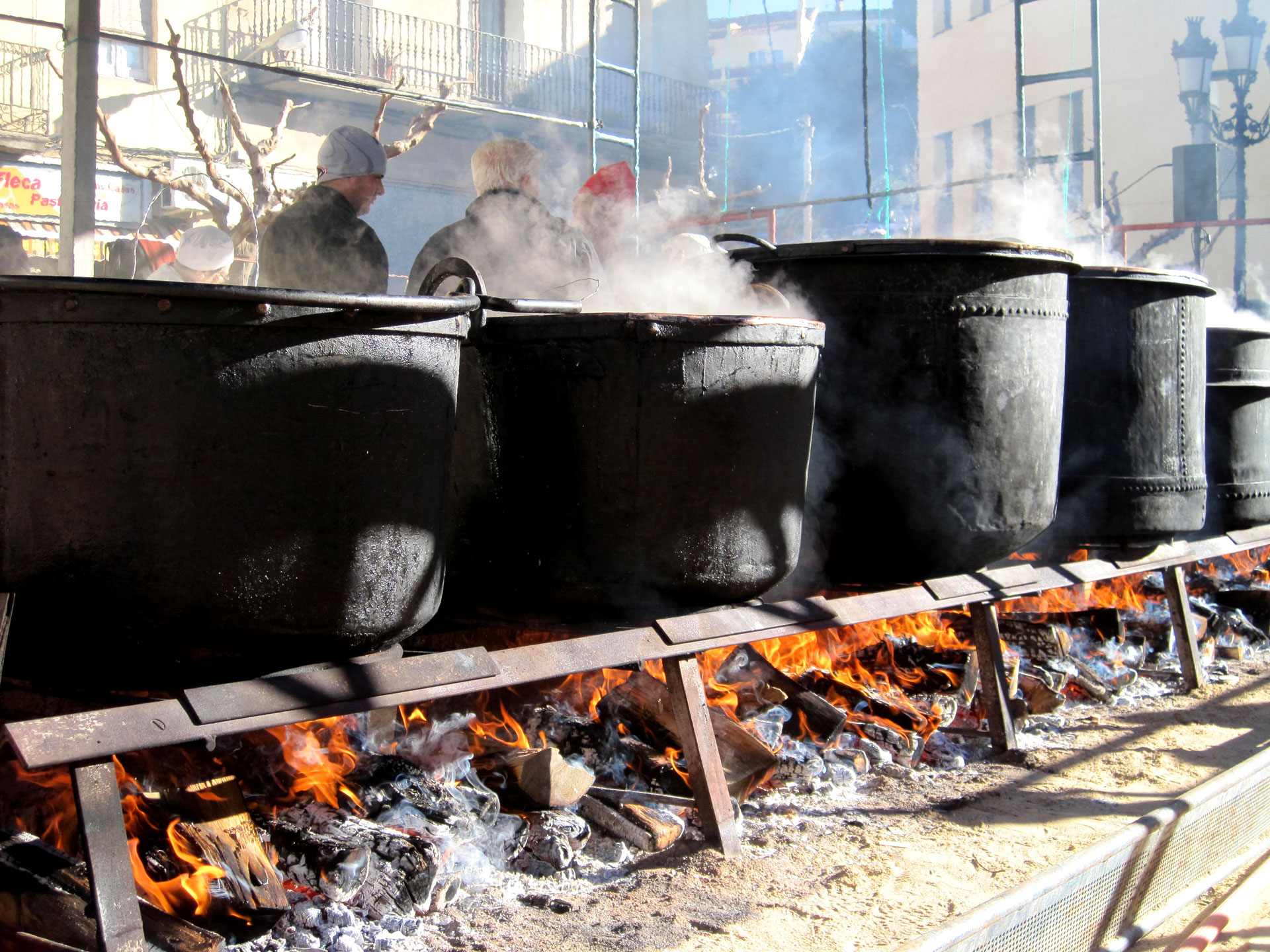 L'escudella de Carnestoltes de Sant Feliu de Codines