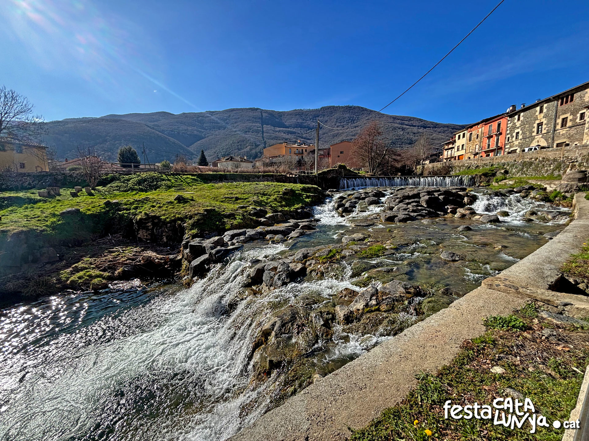 Riu Brugent a Sant Feliu de Pallerols ***