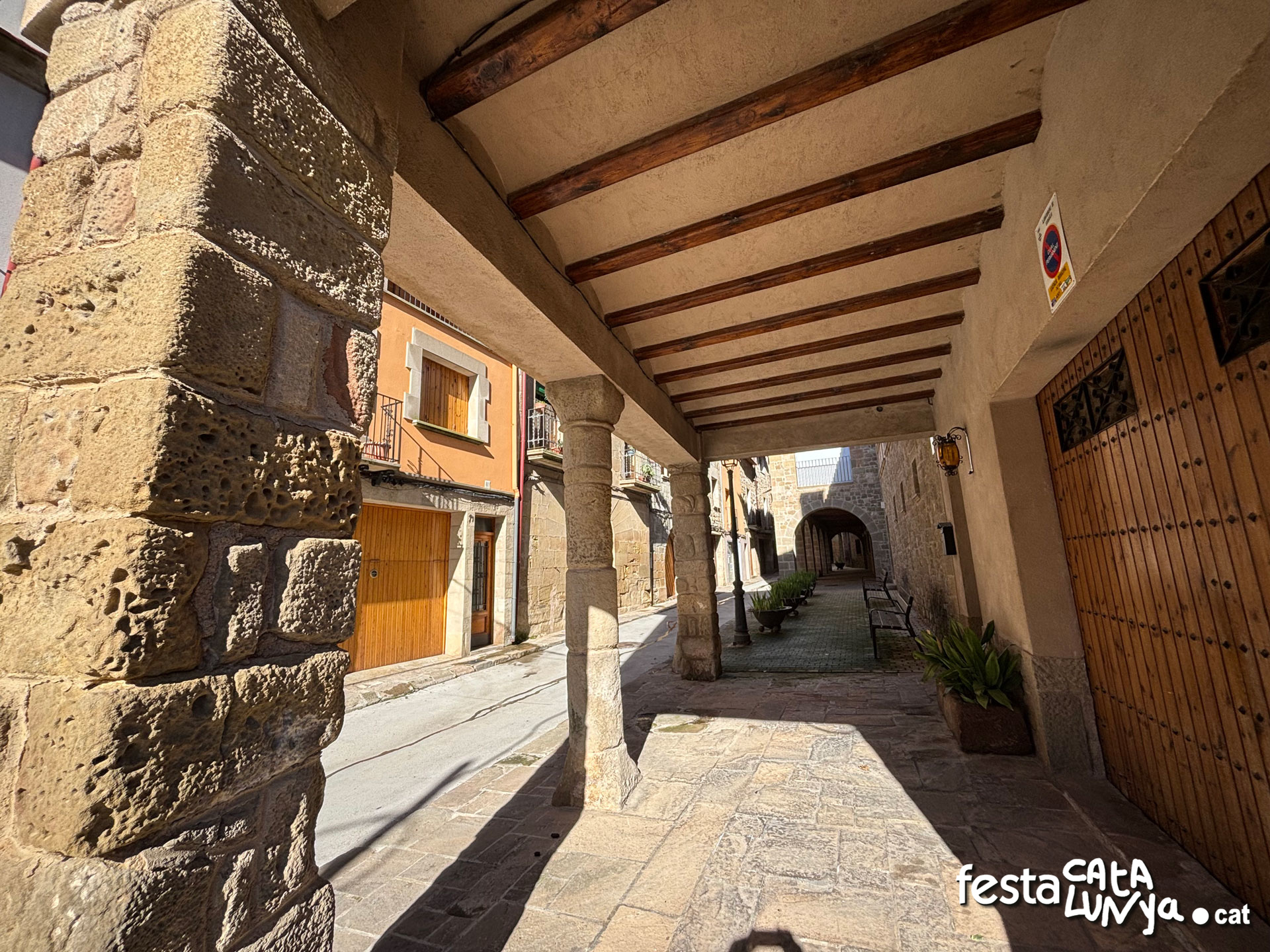 Carrer Major de Sanaüja