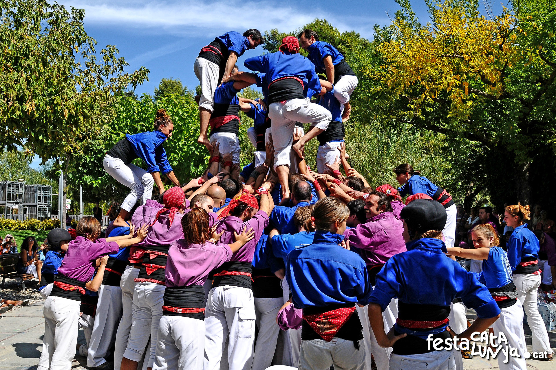 Castellum, Diada Castellera, Fira de l'Oli i Arrossada a Fontanilles