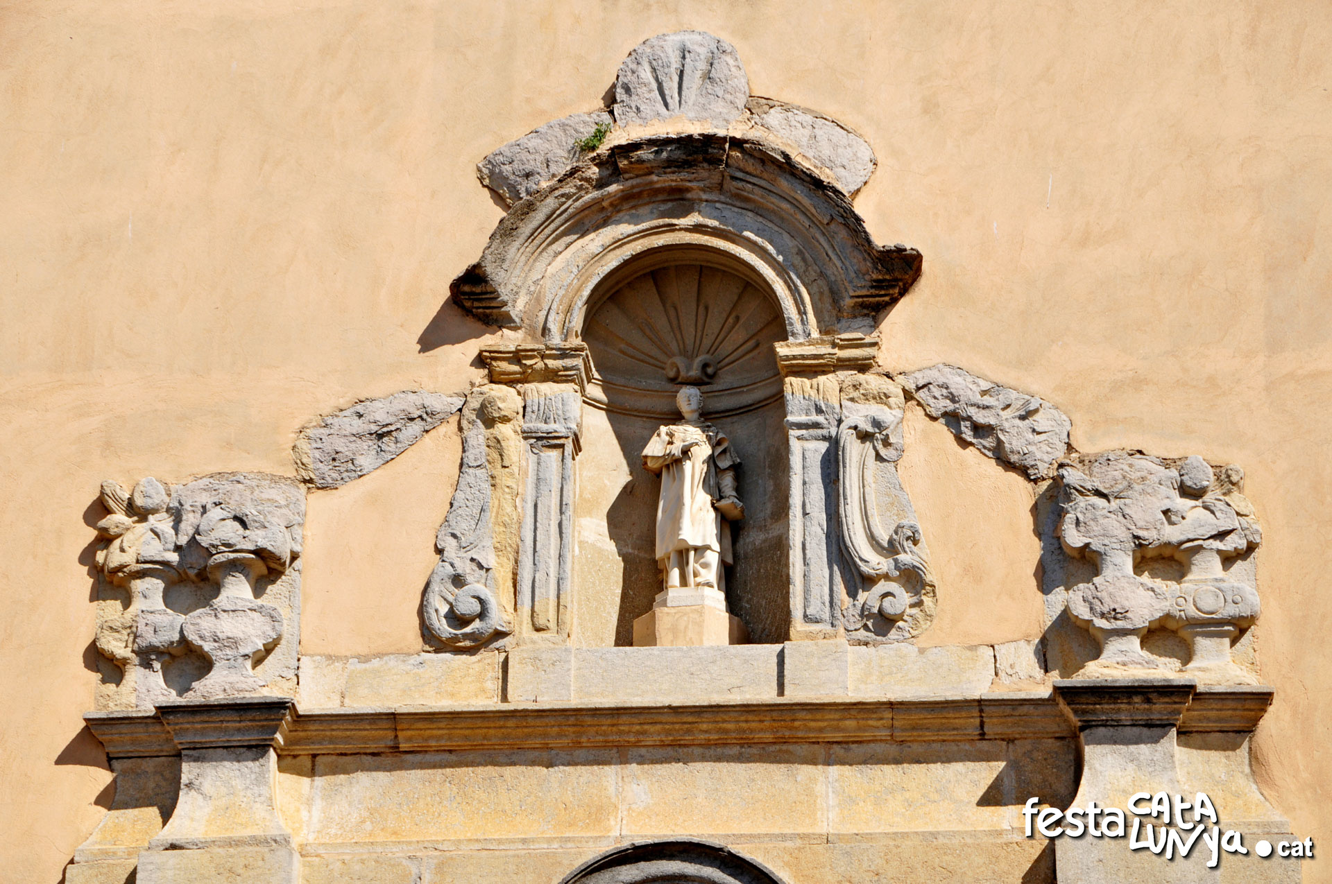 Vilobí d'Onyar - Església parroquial de Sant Esteve