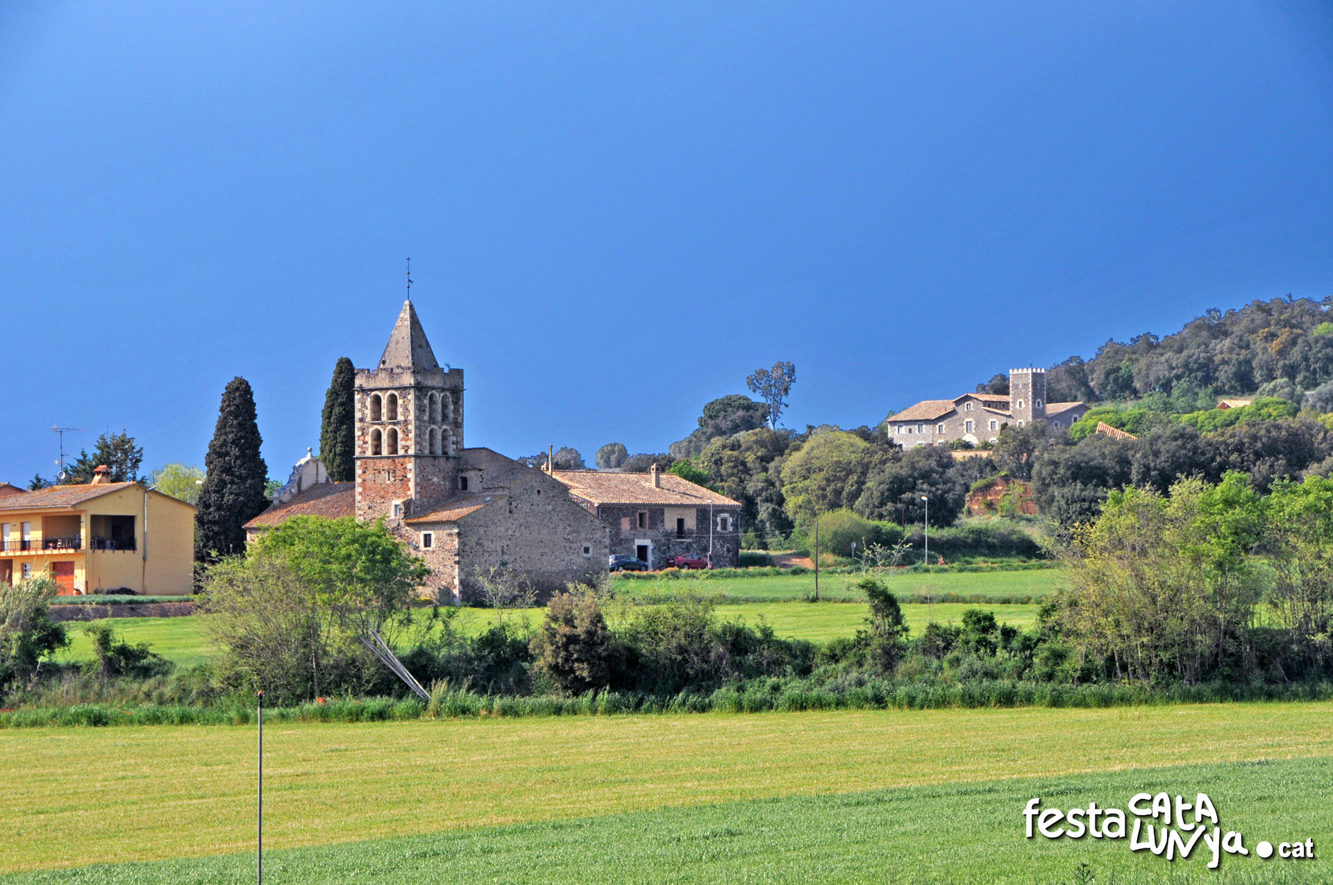 Vilobí d'Onyar - Església parroquial de Sant Dalmai