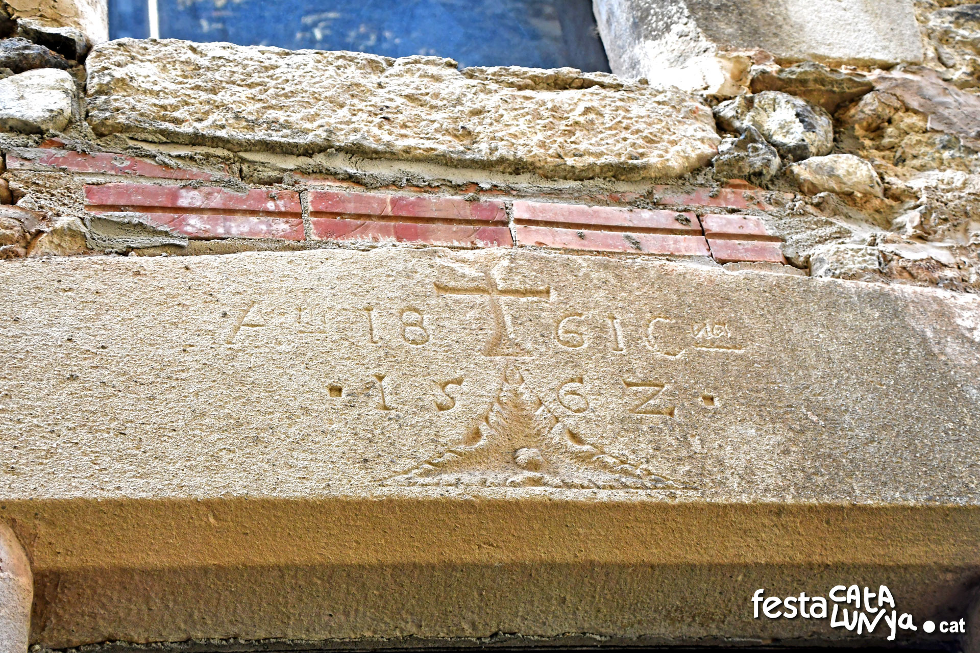 Sant Feliu de Pallerols - Carrer Major
