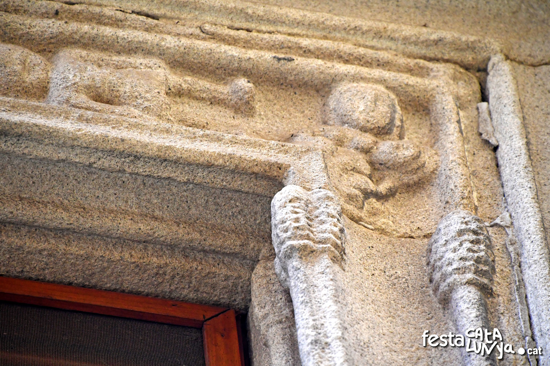 Sant Feliu de Pallerols - Carrer Major