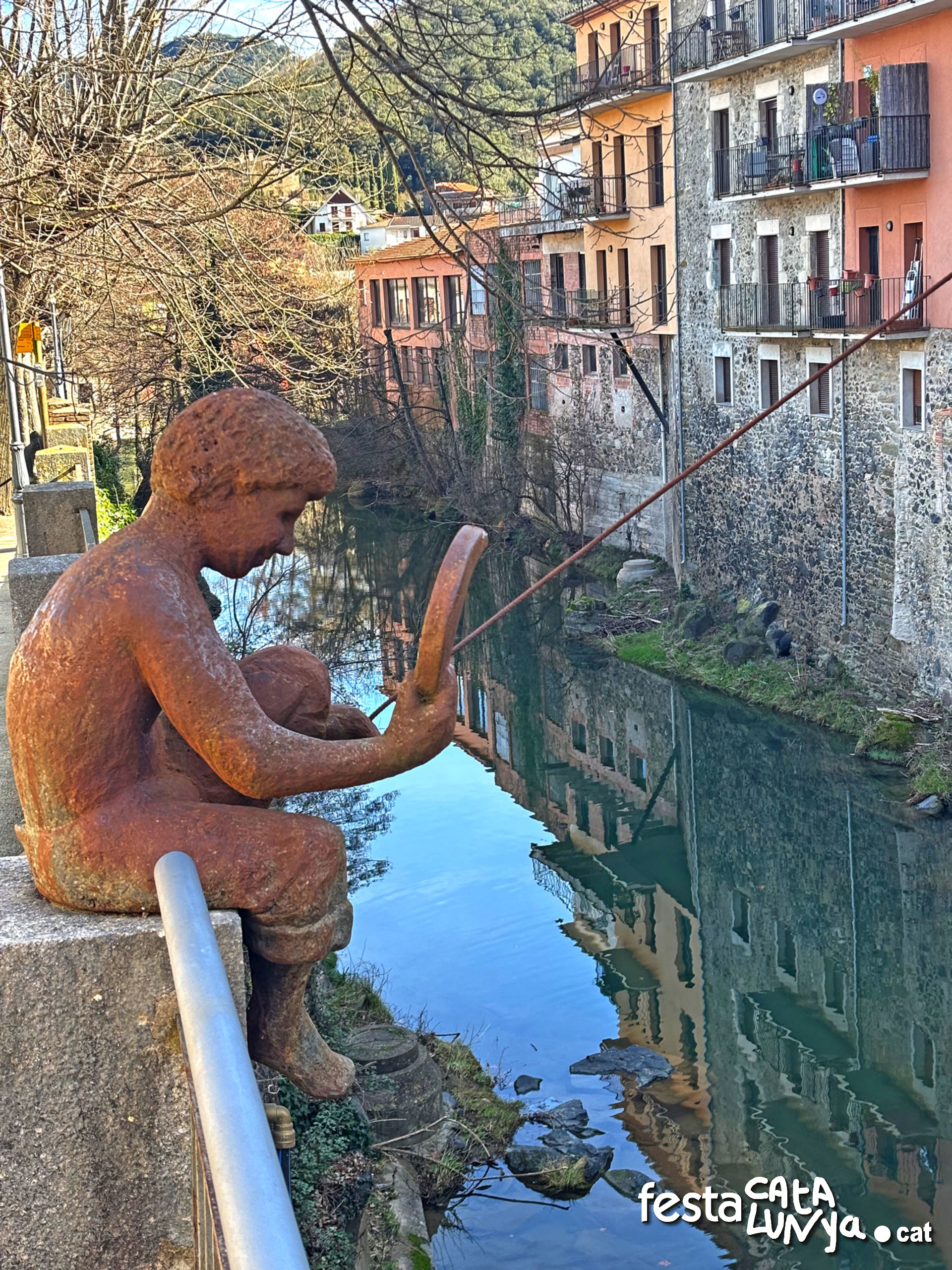 Sant Feliu de Pallerols - El Pescalluna
