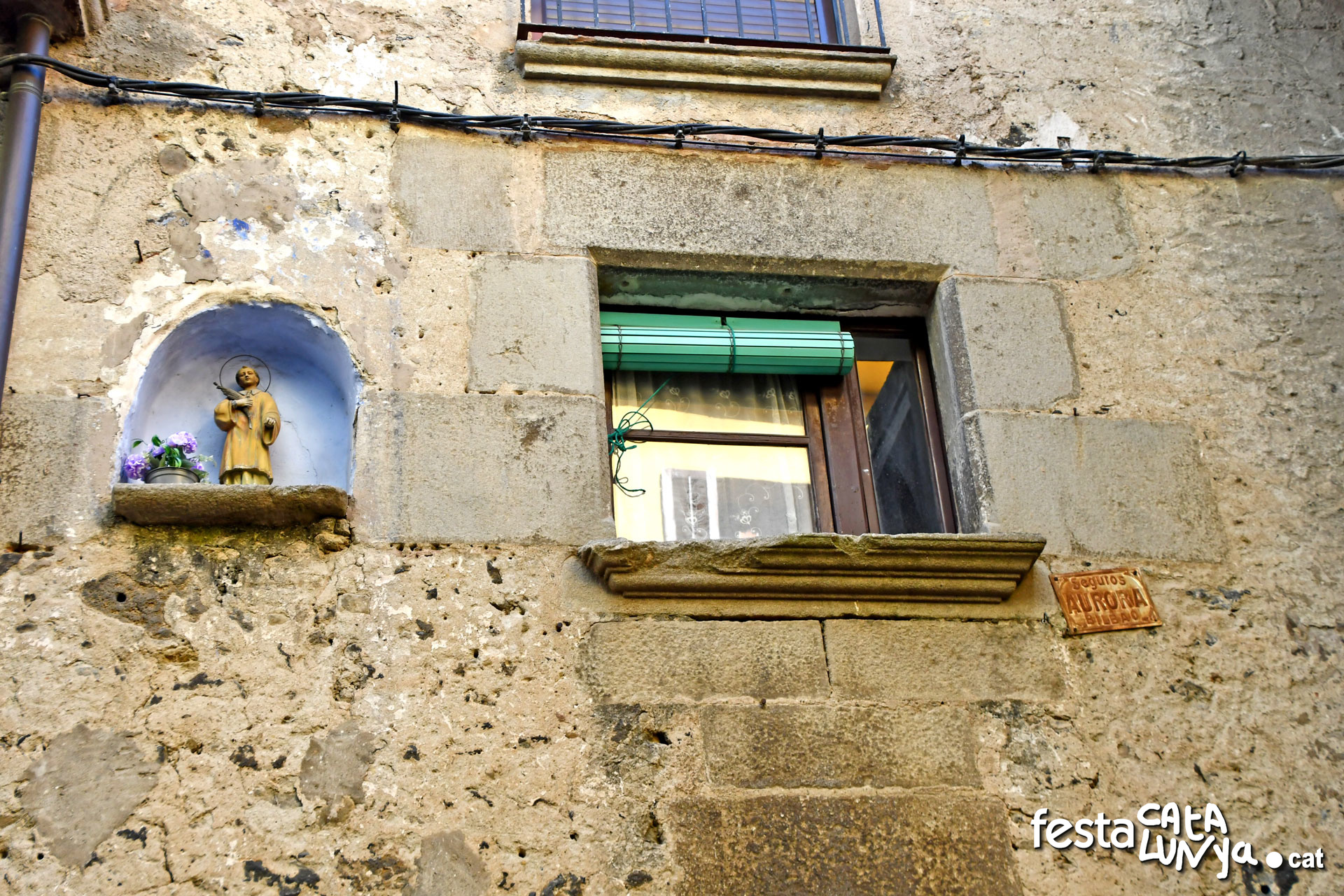 Sant Feliu de Pallerols - Carrer del Puig