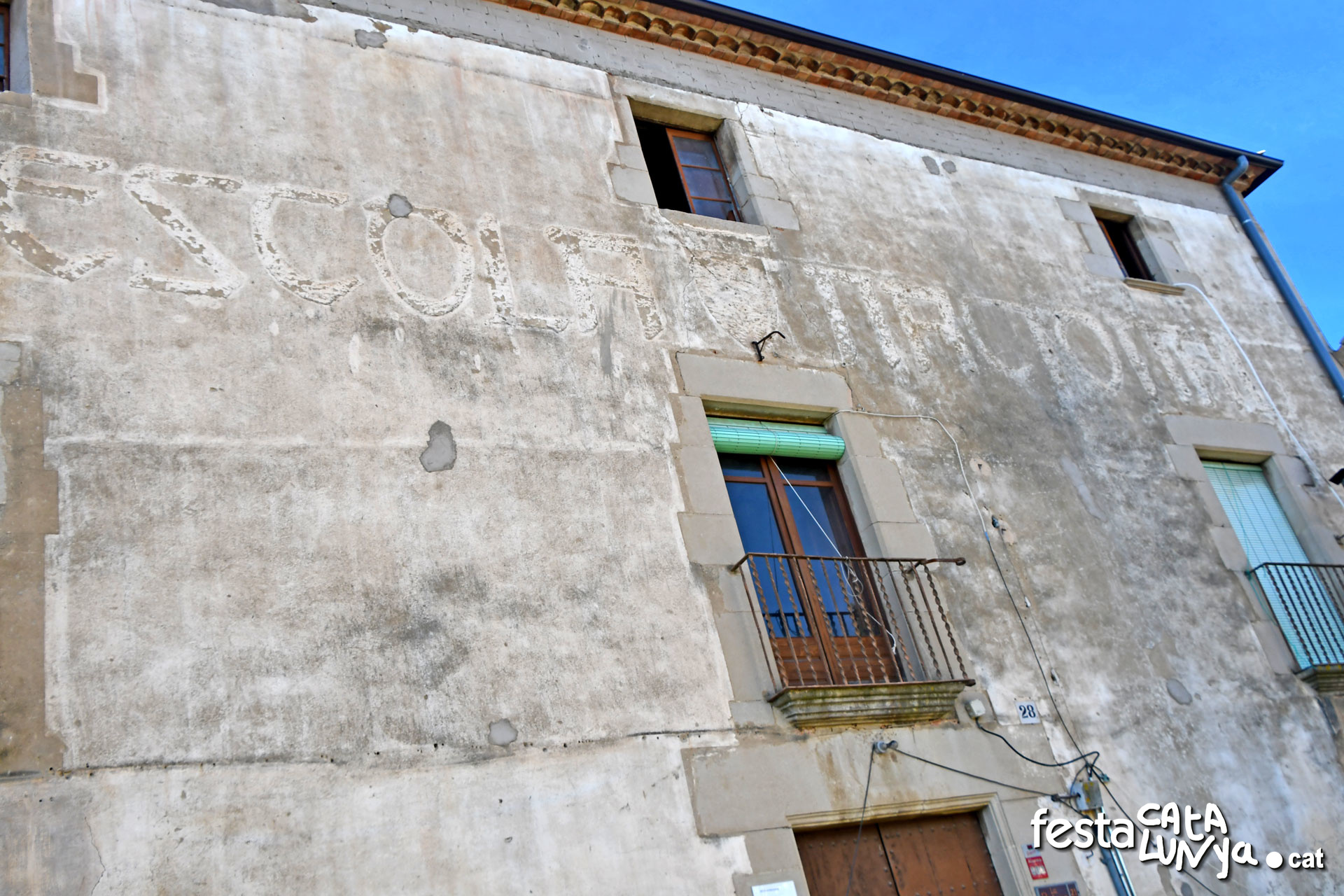 Sant Feliu de Pallerols - Carrer del Puig