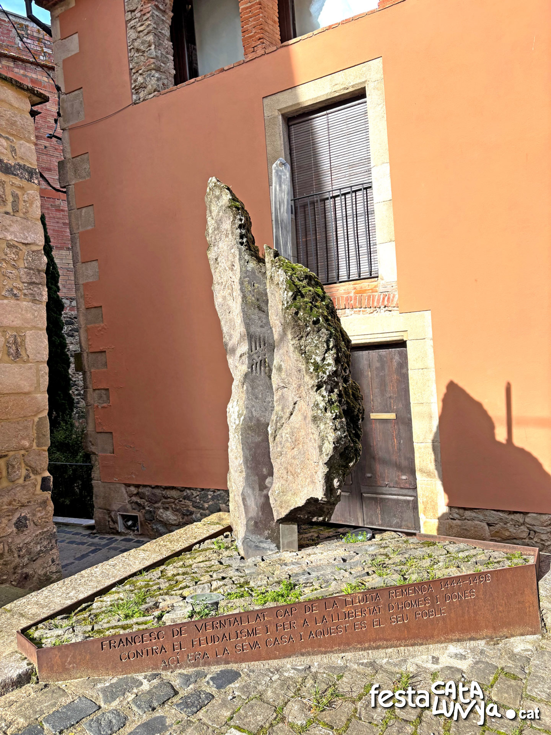 Sant Feliu de Pallerols - Casa de Verntallat