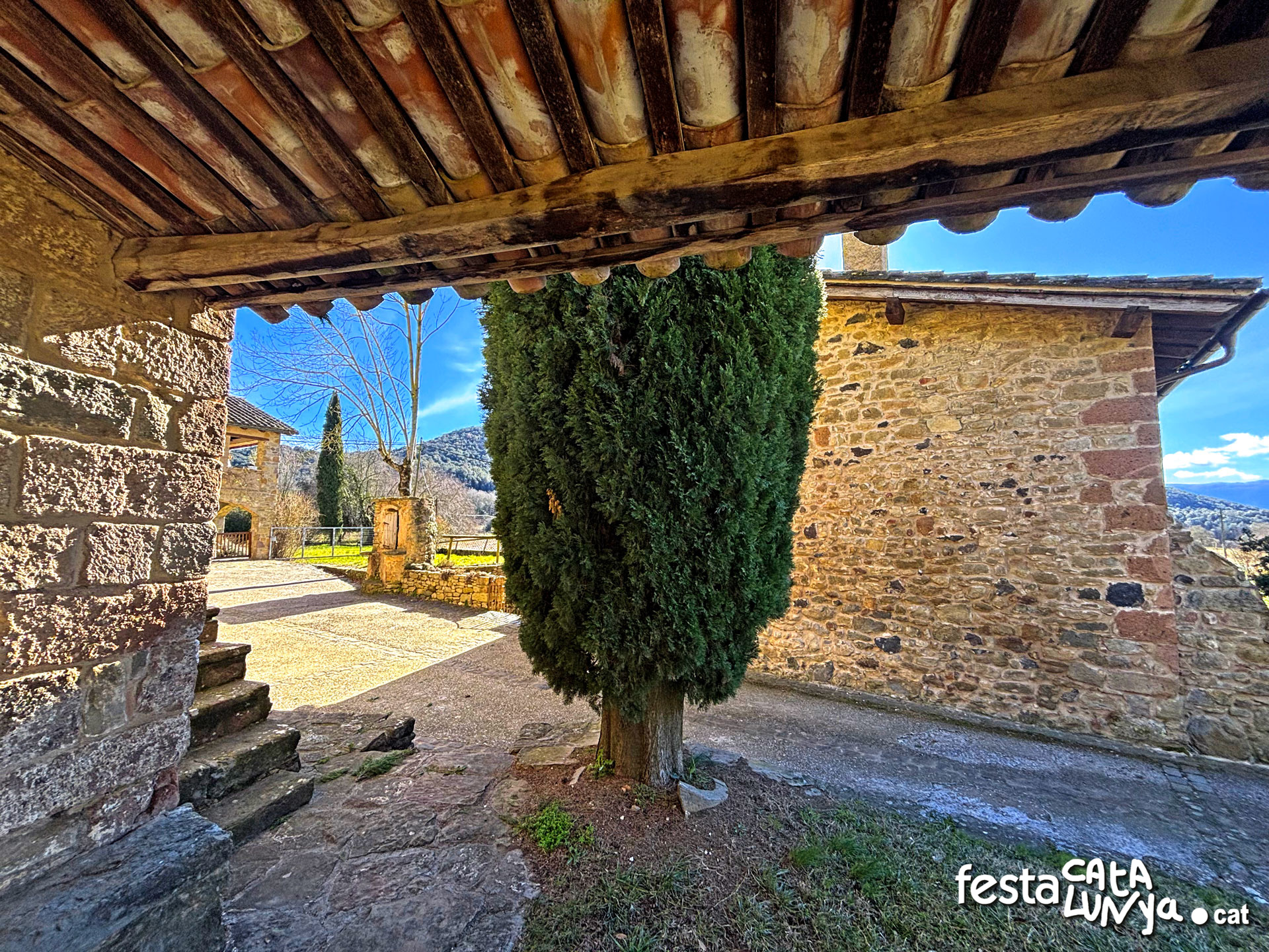 Sant Feliu de Pallerols - Sant Iscle de Colltort