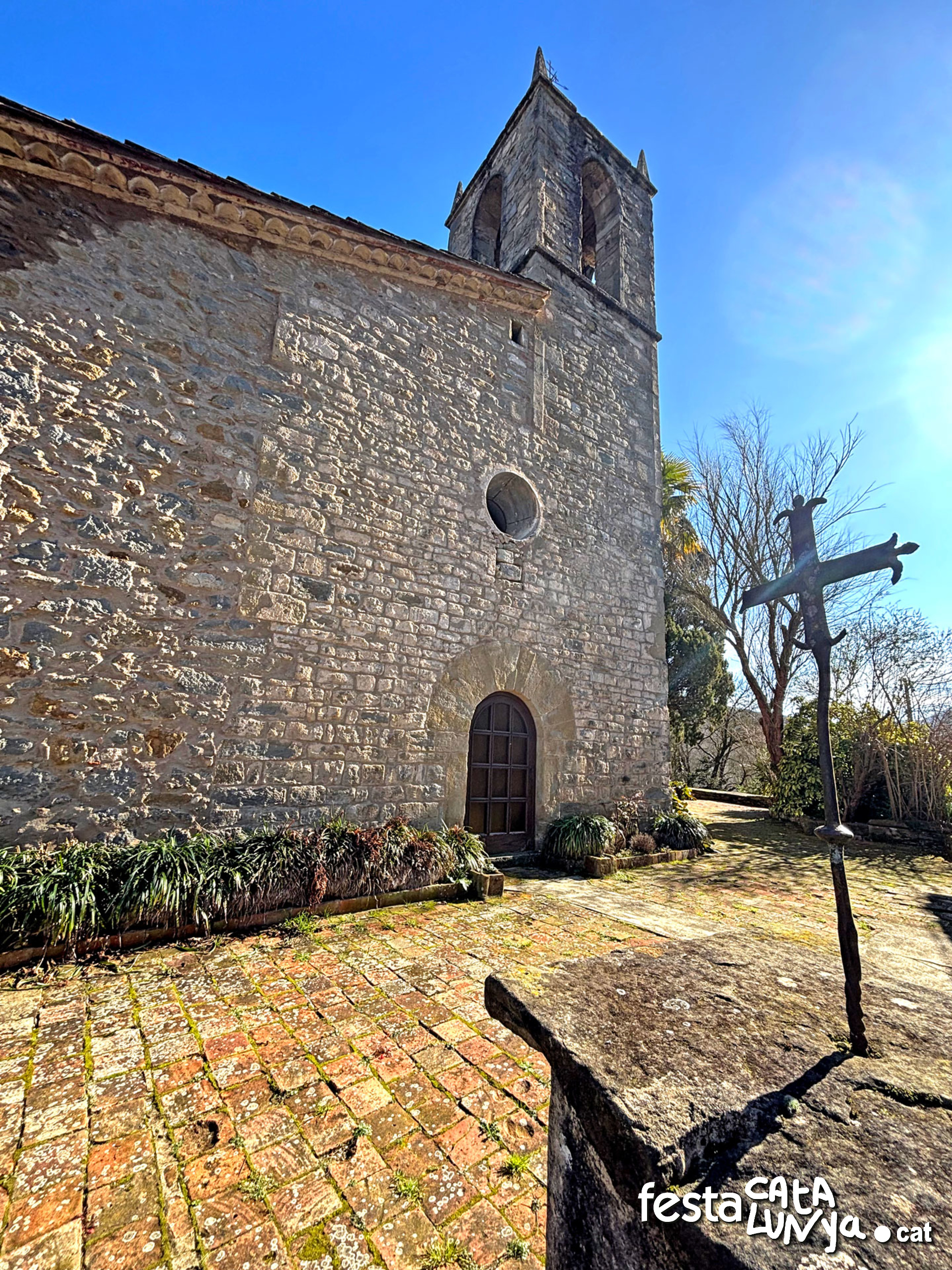Sant Feliu de Pallerols - Sant Miquel de Pineda