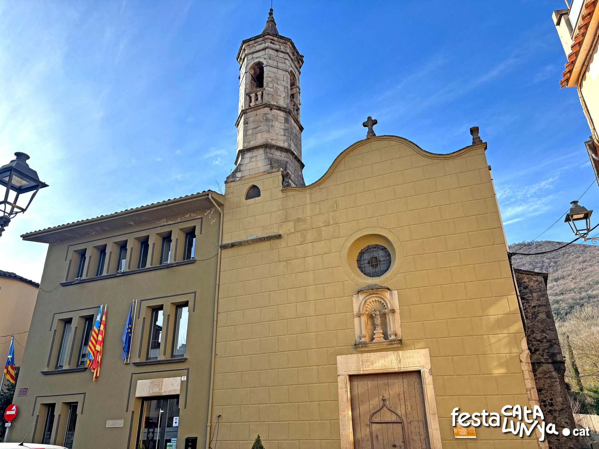 Sant Feliu de Pallerols - Capella de la Mare de Déu del Roser