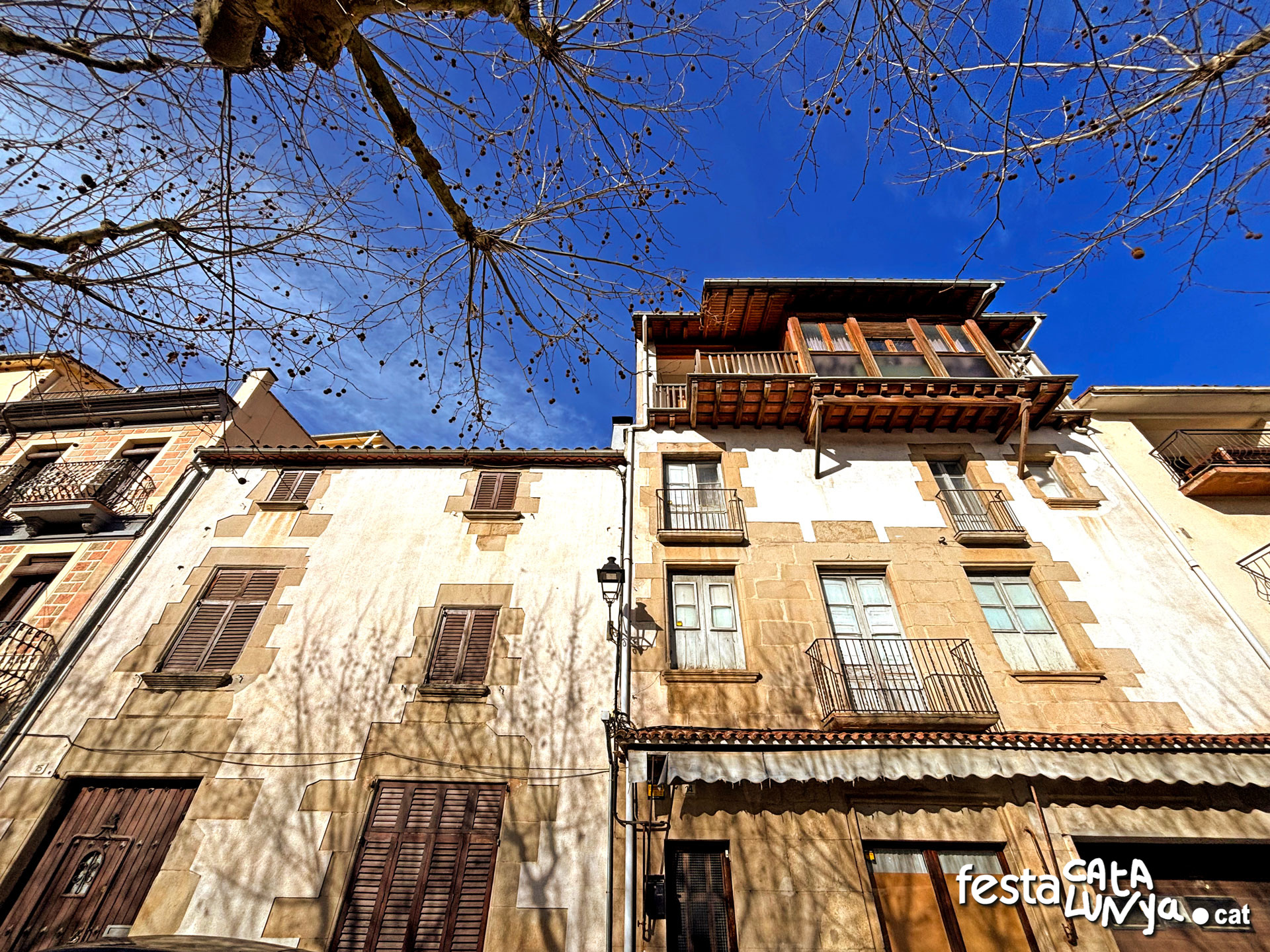 Sant Feliu de Pallerols - El Firal, una mirada en detall