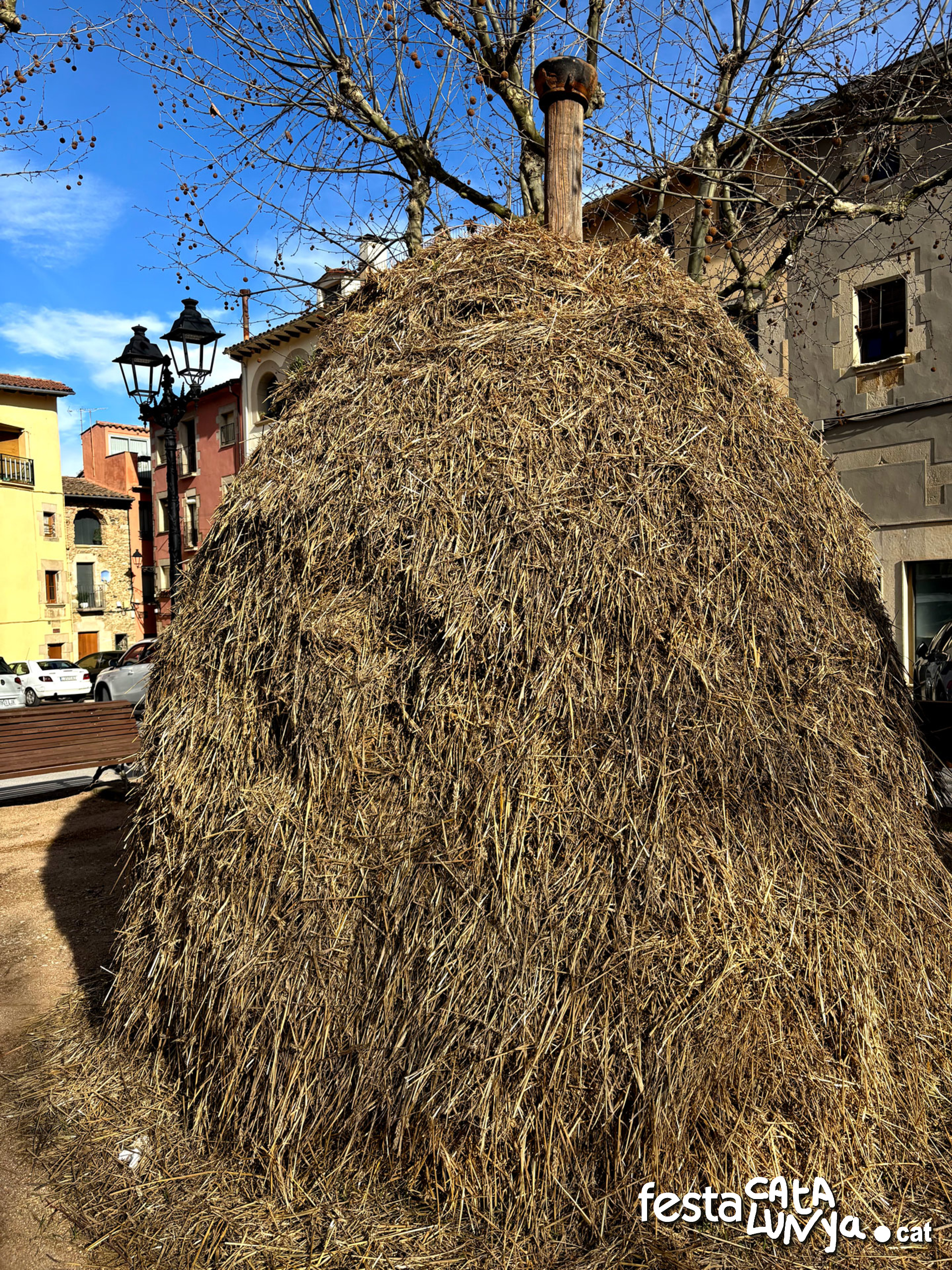 Sant Feliu de Pallerols - El Firal, una mirada en detall