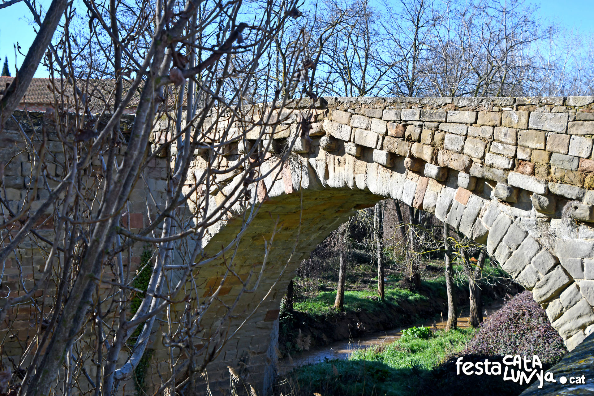 Sanaüja - Pont medieval