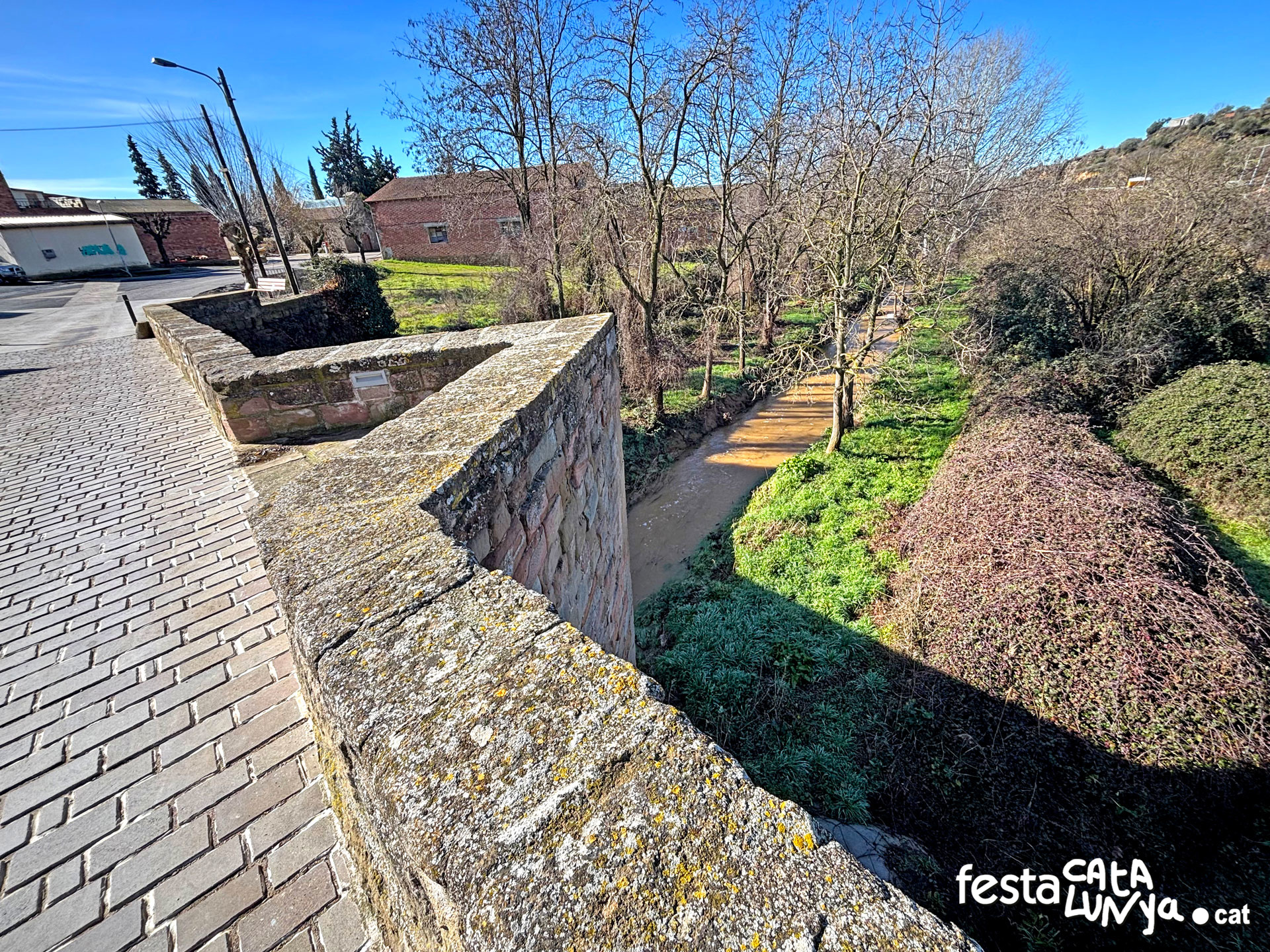 Sanaüja - Pont medieval