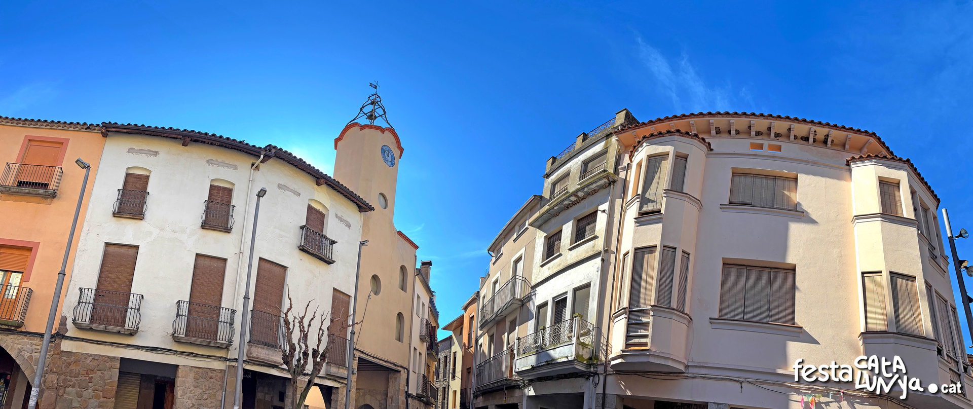 Sanaüja - Plaça Major