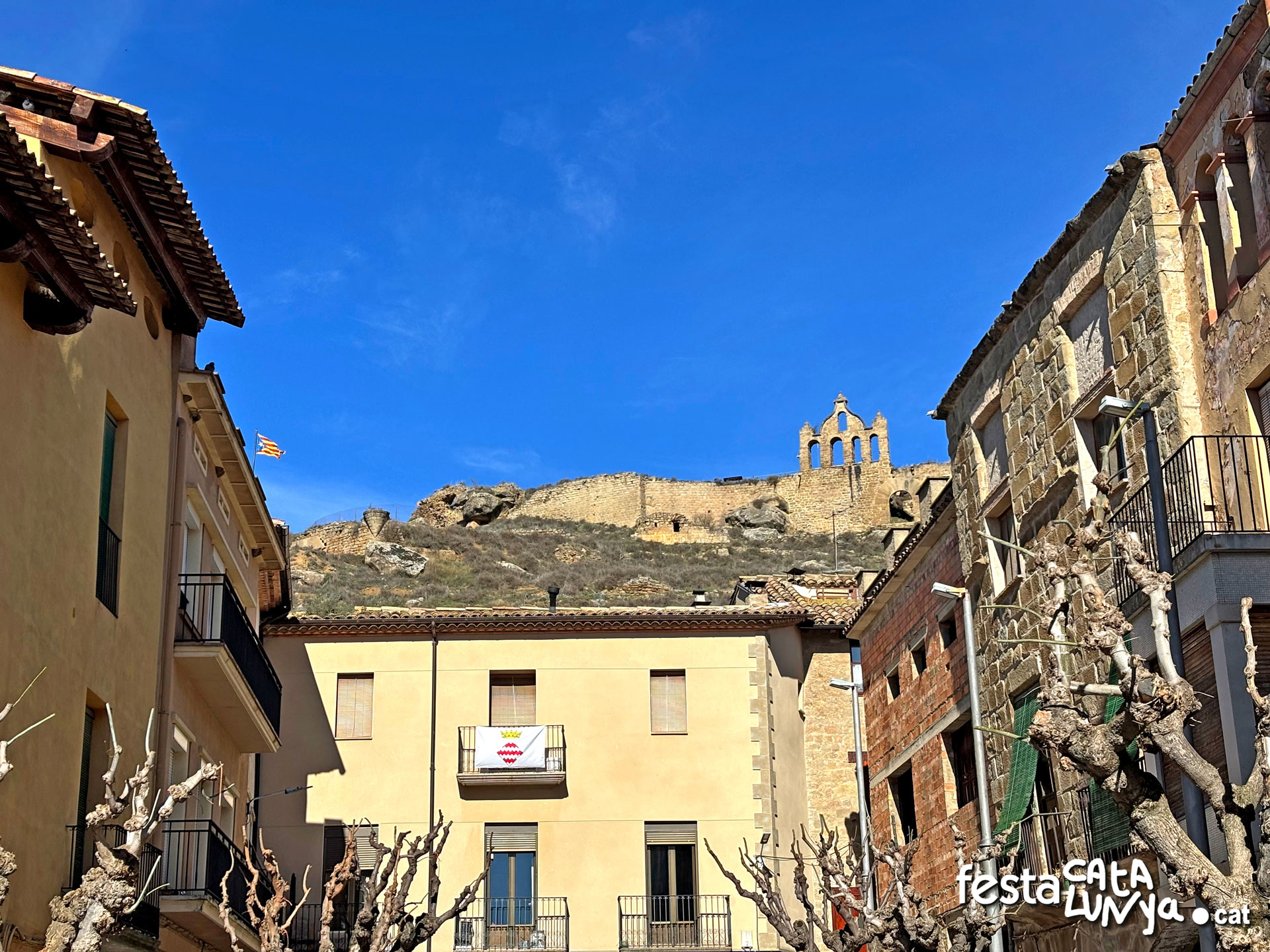 Sanaüja - Plaça Major