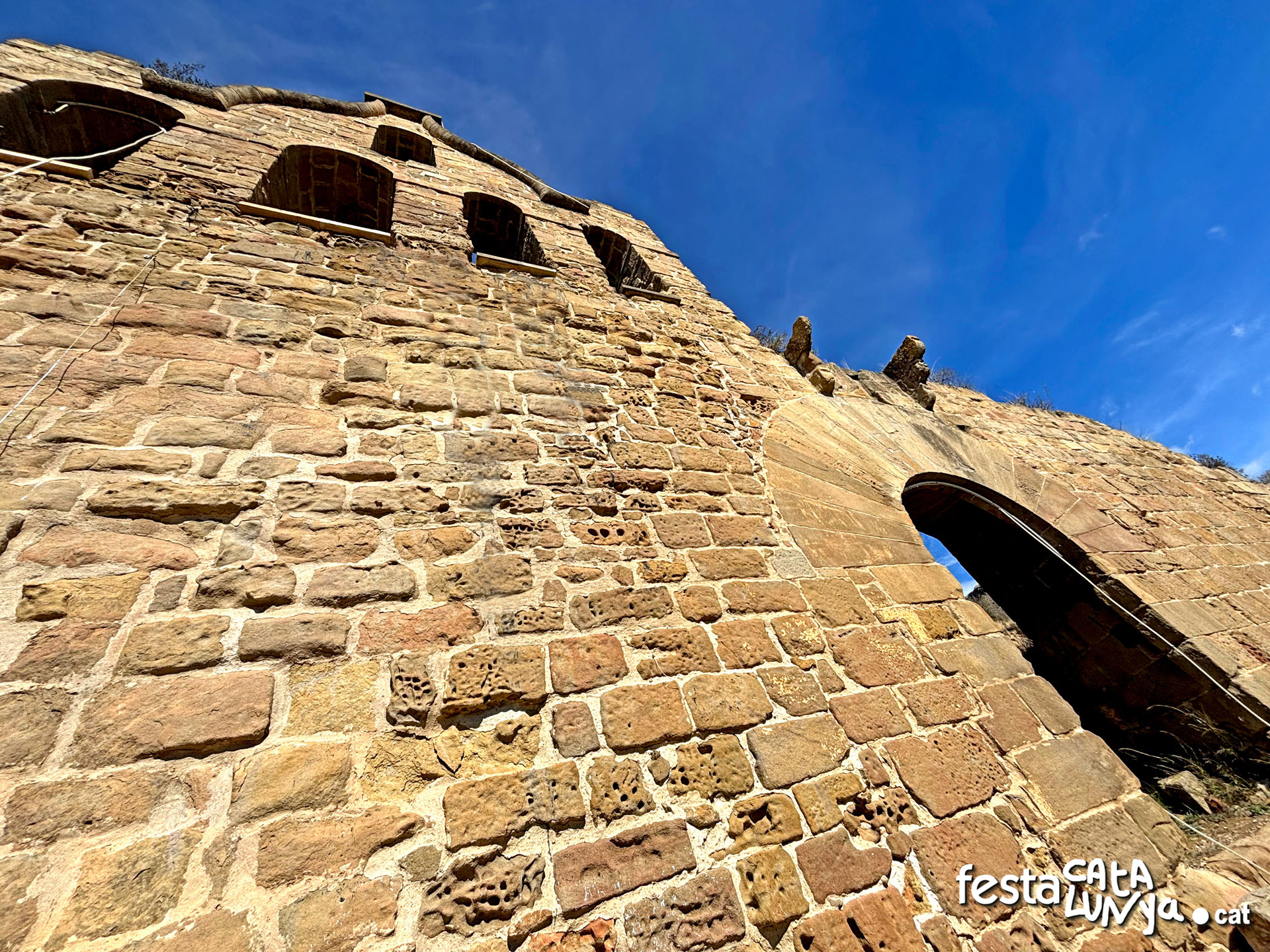 Sanaüja - Castell