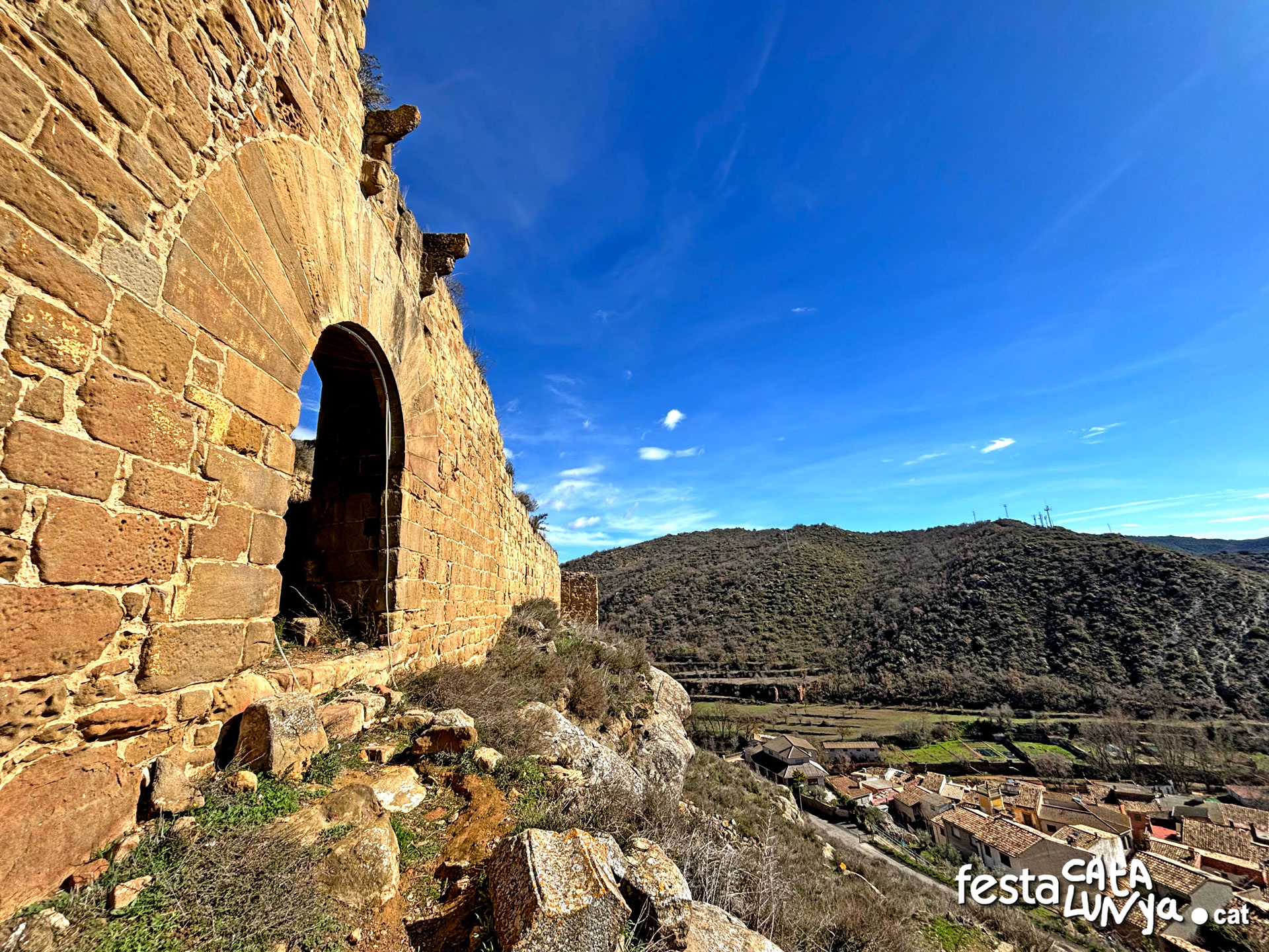 Sanaüja - Castell