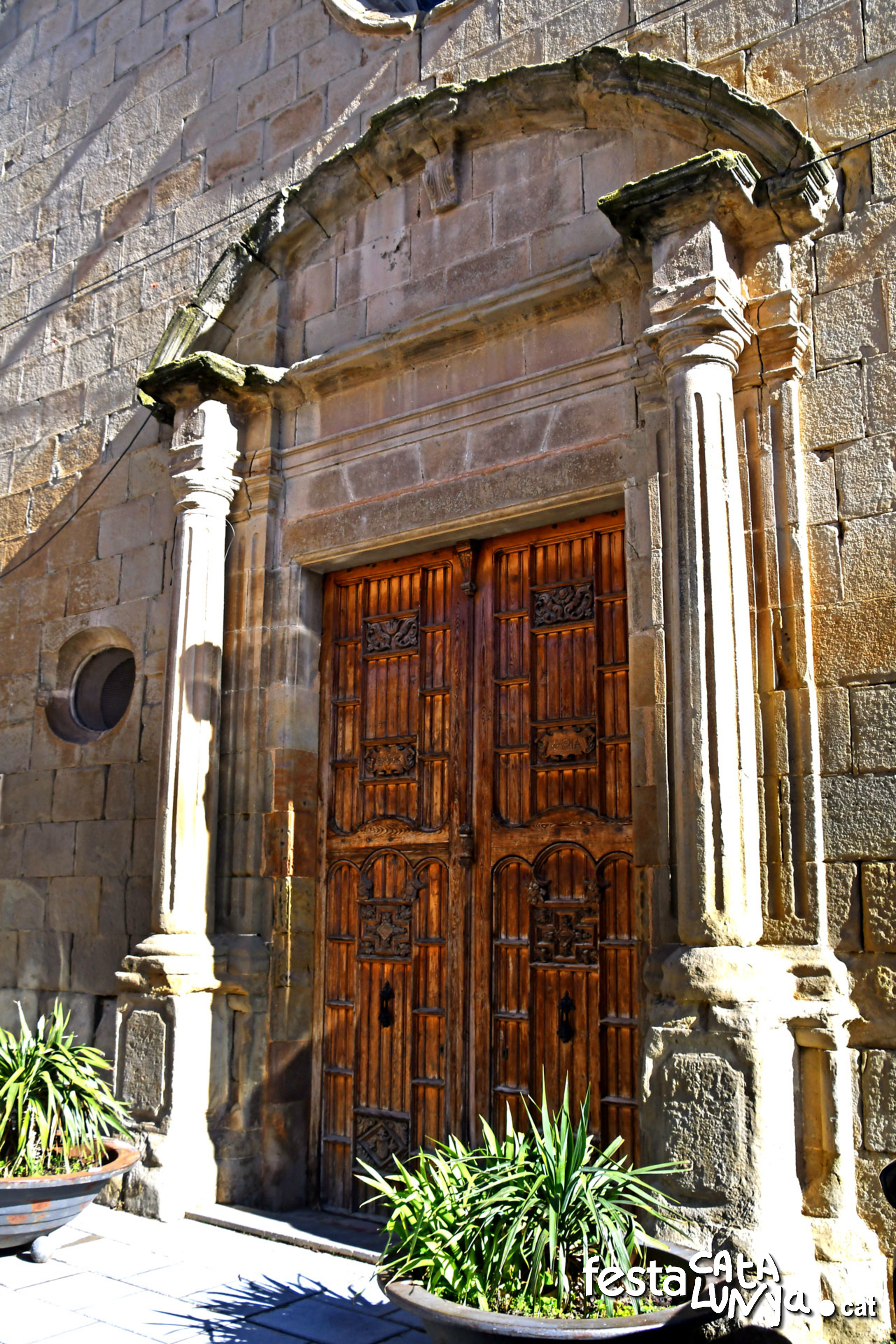 Sanaüja - Església parroquial de Santa Maria