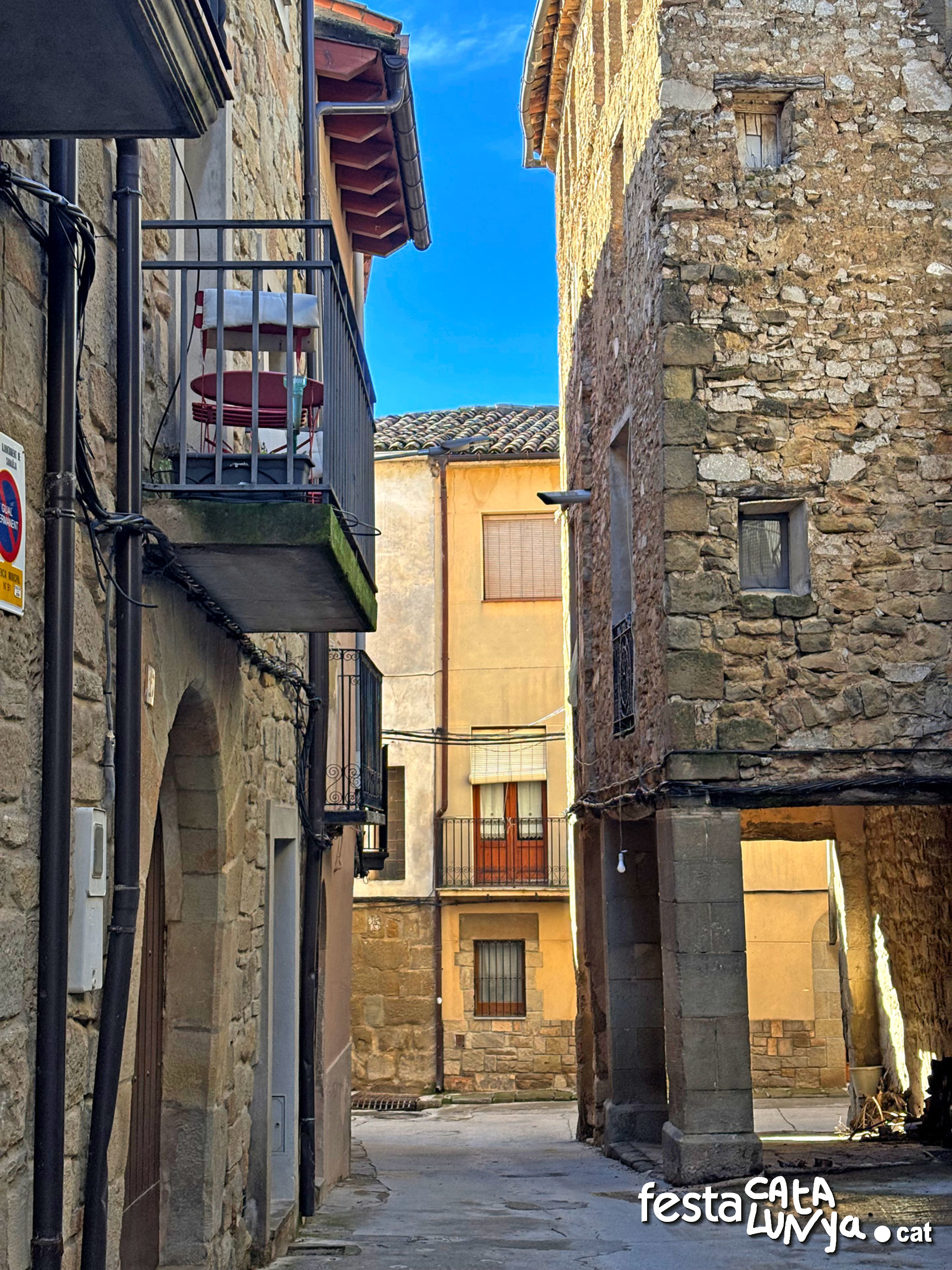 Sanaüja - Nucli històric - Carrer del Forn