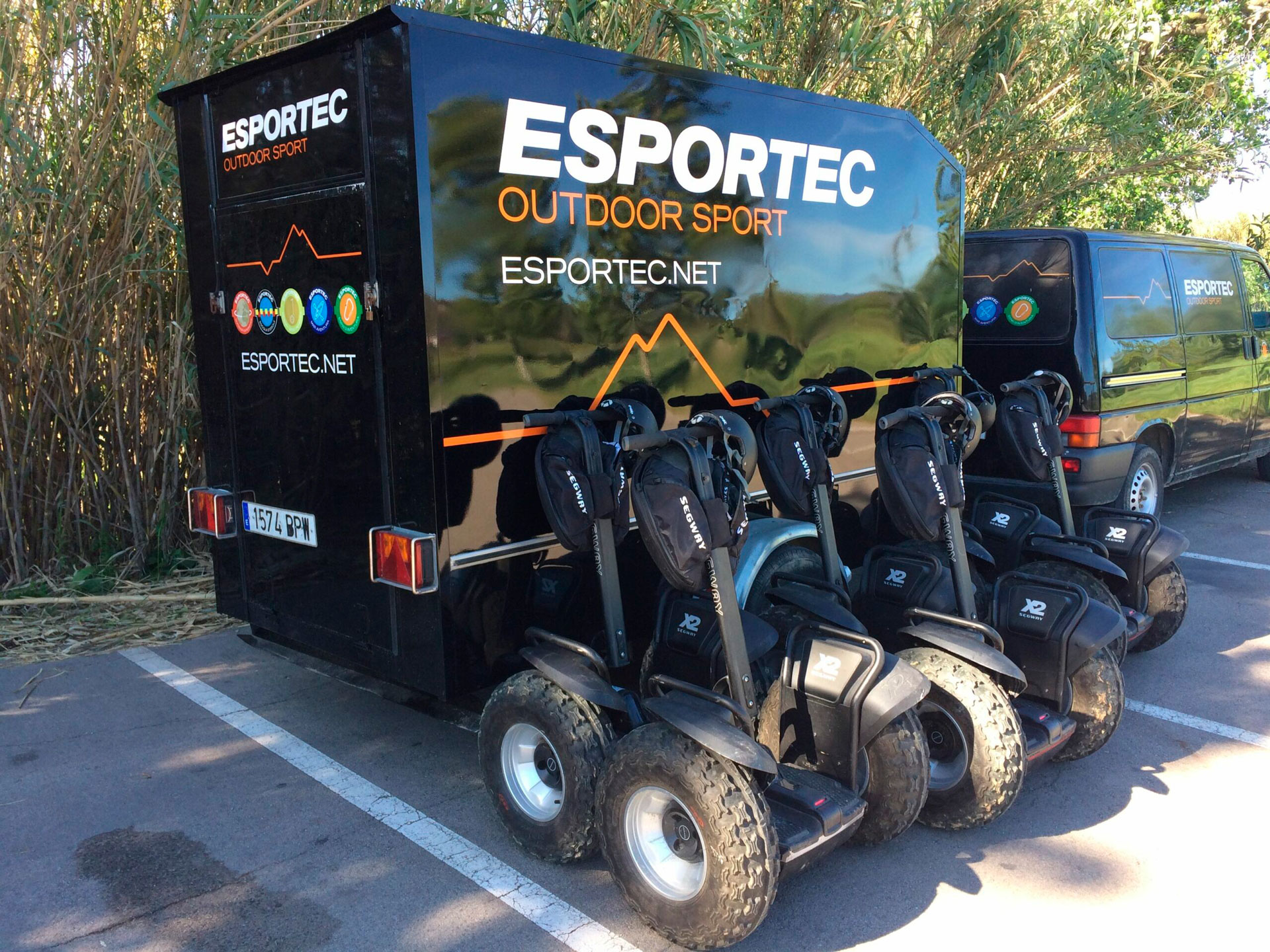 Esportec - Ecoruta turística guiada en segway pel Penedès entre vinyes